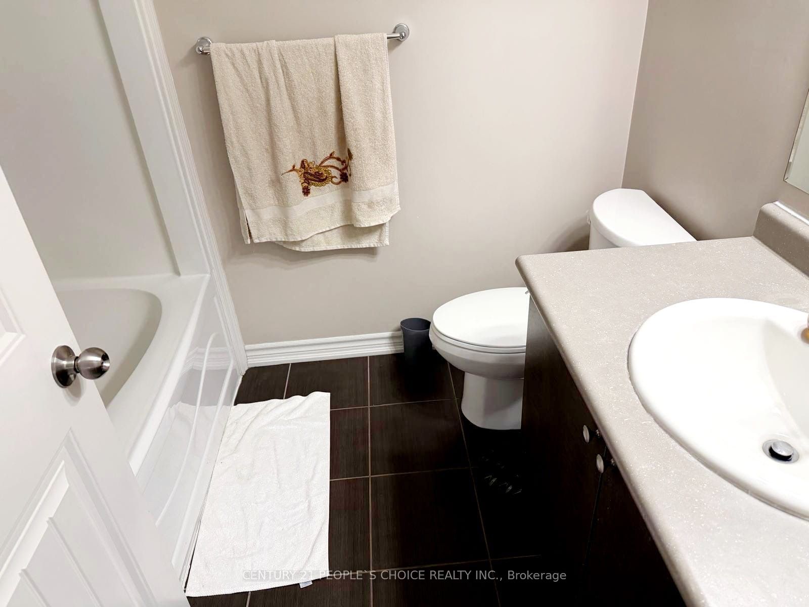12 Poplar Drive 1 Property Photo 11