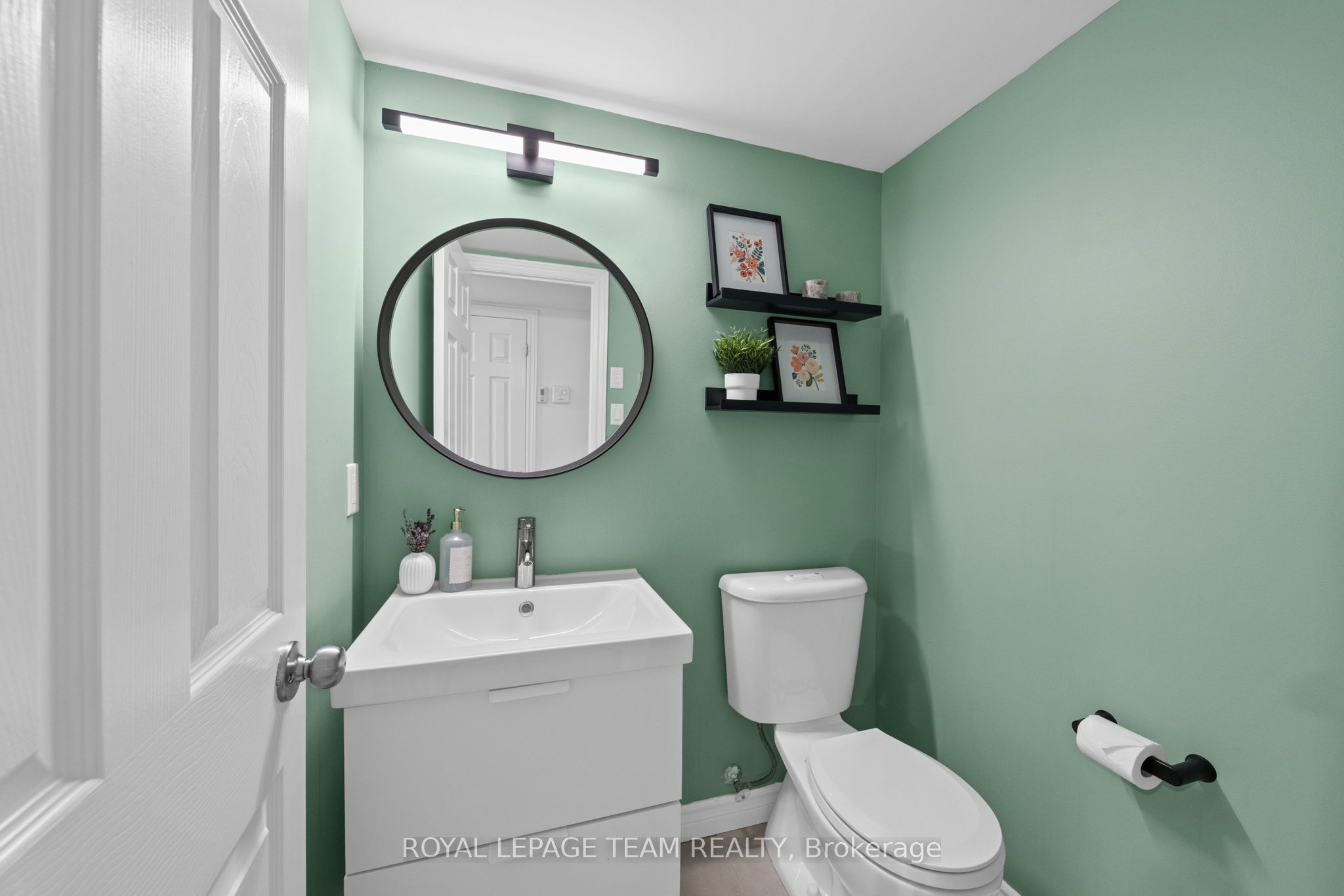 313 Cresthaven Drive 2 Property Photo 38