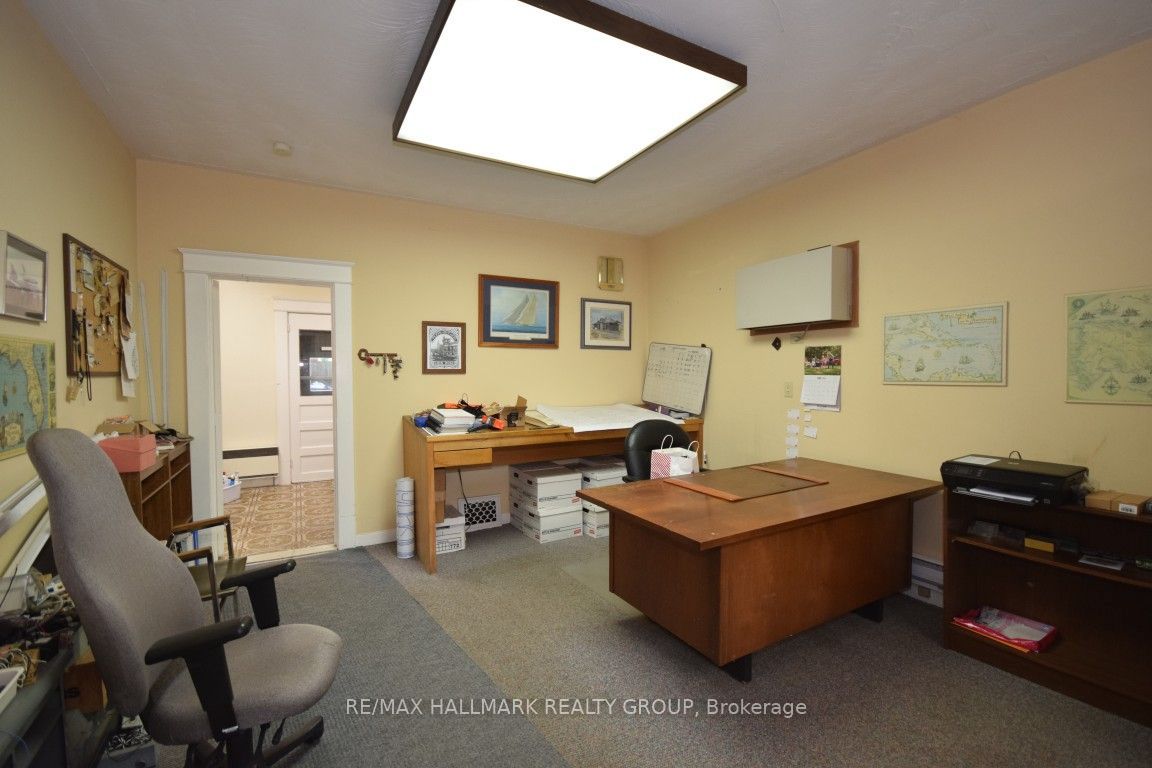 567 Gladstone Avenue Property Photo 2