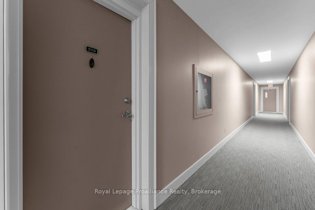 358 Queen Mary Road 509 Property Photo 8