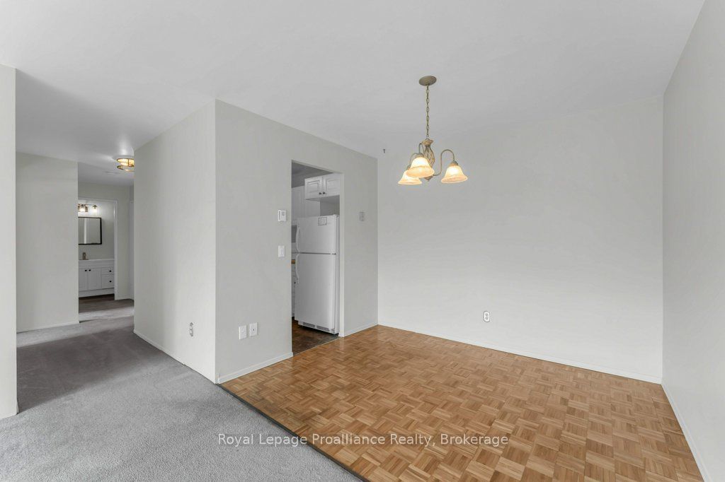 358 Queen Mary Road 509 Property Photo 14