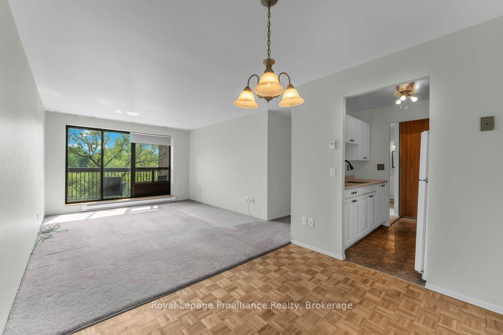358 Queen Mary Road 509 Property Photo 15