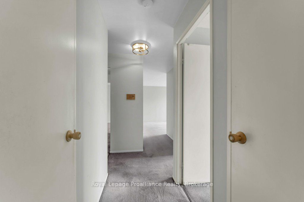 358 Queen Mary Road 509 Property Photo 24