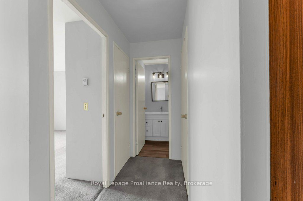 358 Queen Mary Road 509 Property Photo 25