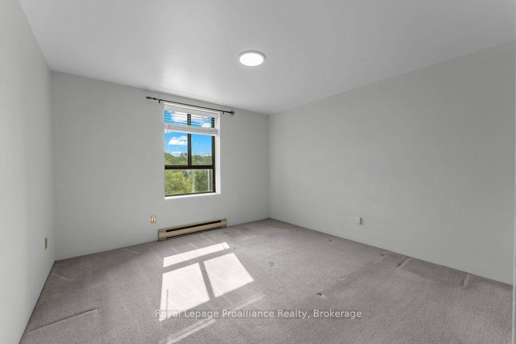 358 Queen Mary Road 509 Property Photo 27
