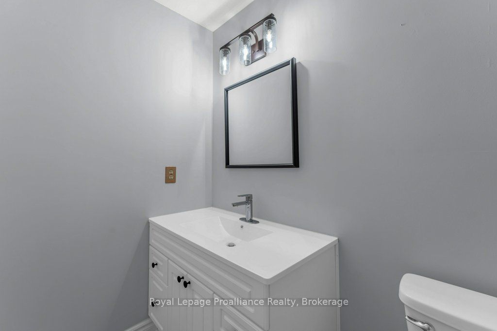 358 Queen Mary Road 509 Property Photo 34