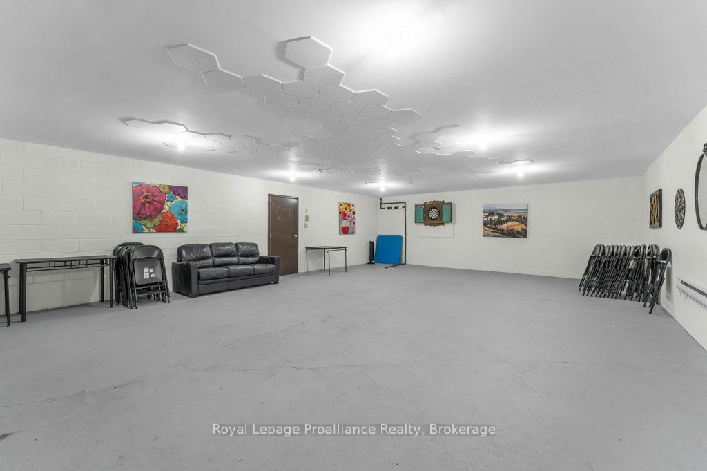 358 Queen Mary Road 509 Property Photo 40