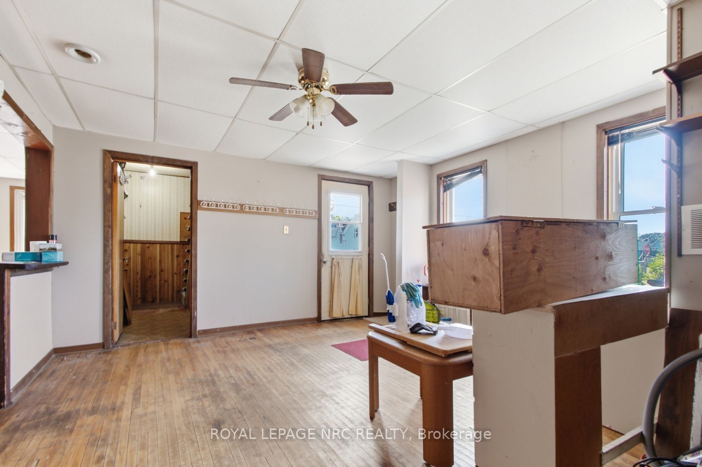 592 Fielden Avenue Property Photo 5