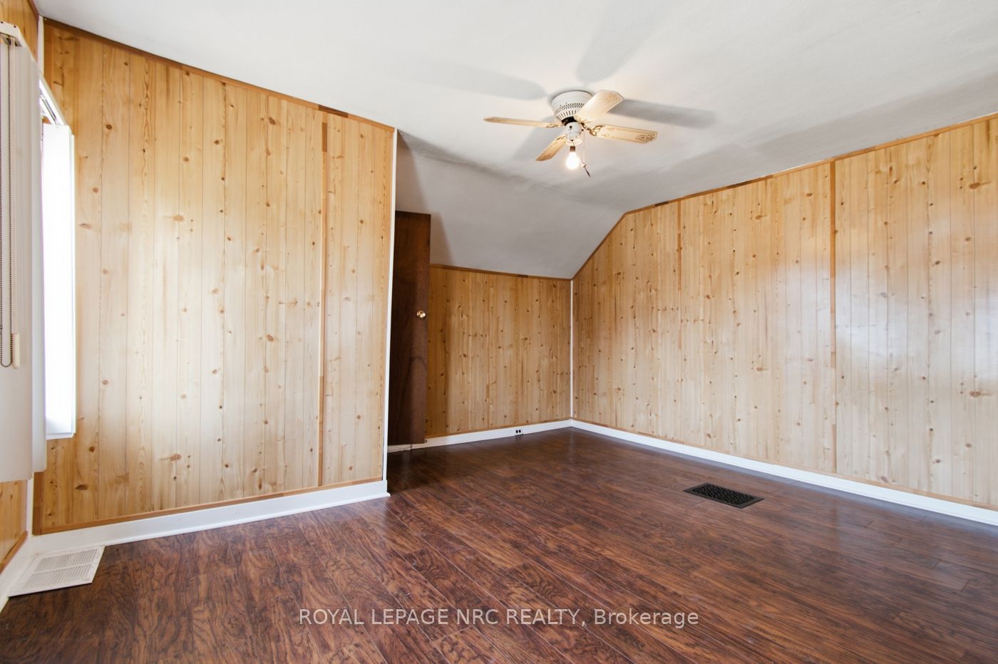 592 Fielden Avenue Property Photo 19