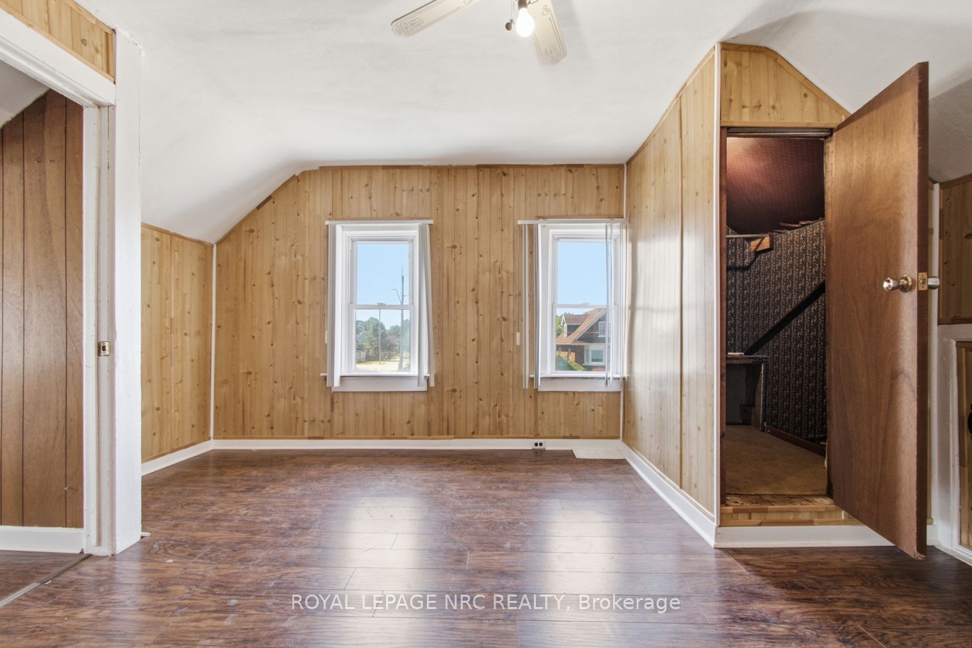 592 Fielden Avenue Property Photo 21