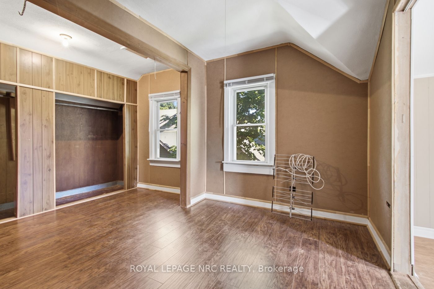 592 Fielden Avenue Property Photo 23