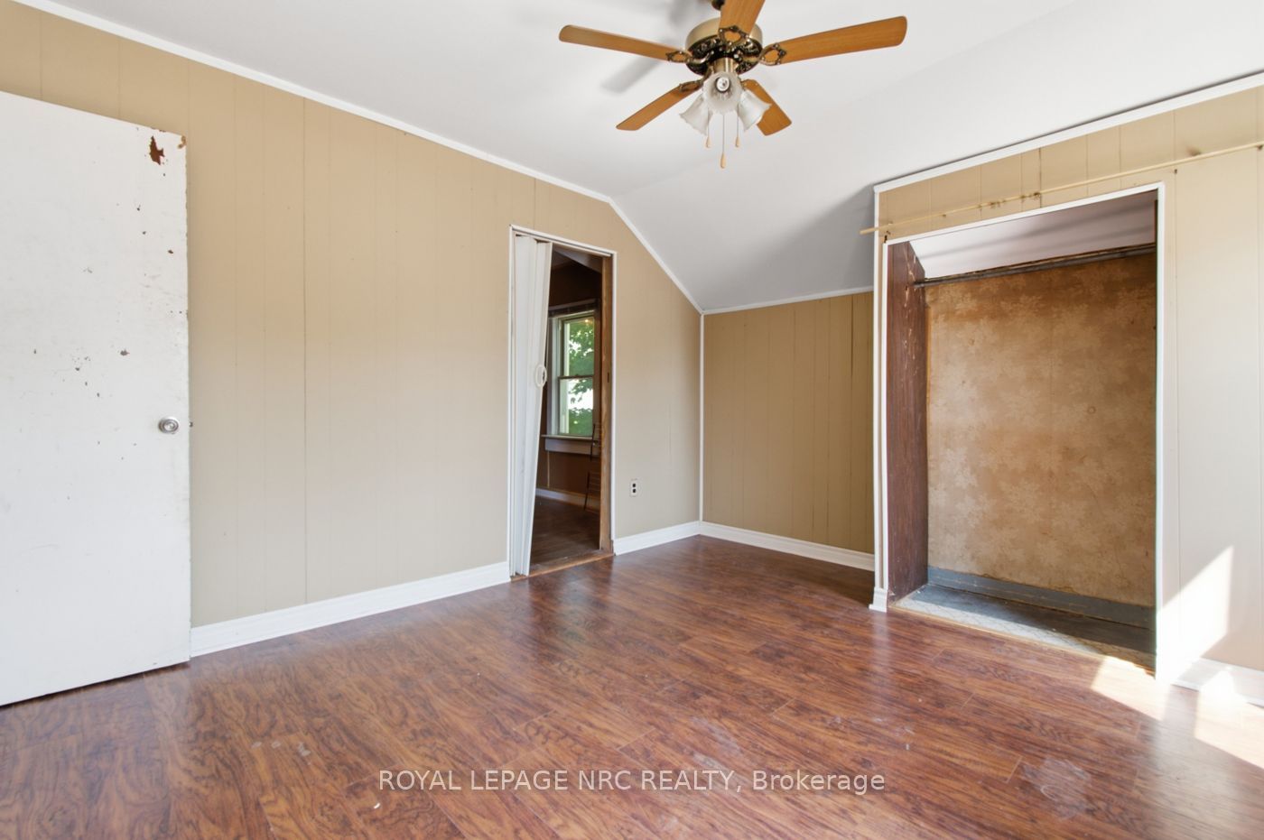 592 Fielden Avenue Property Photo 27