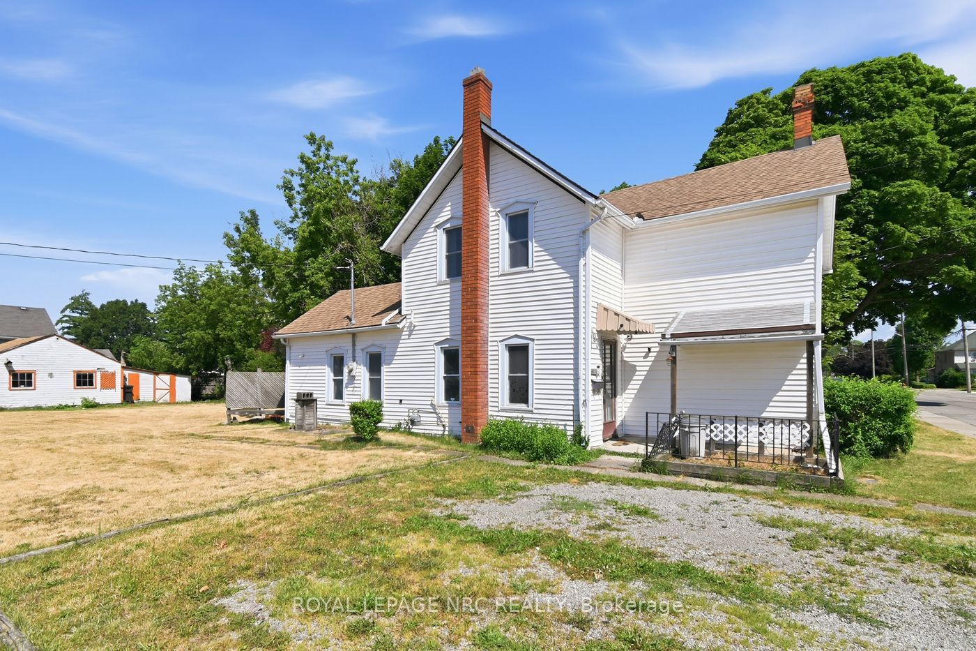 592 Fielden Avenue Property Photo 42
