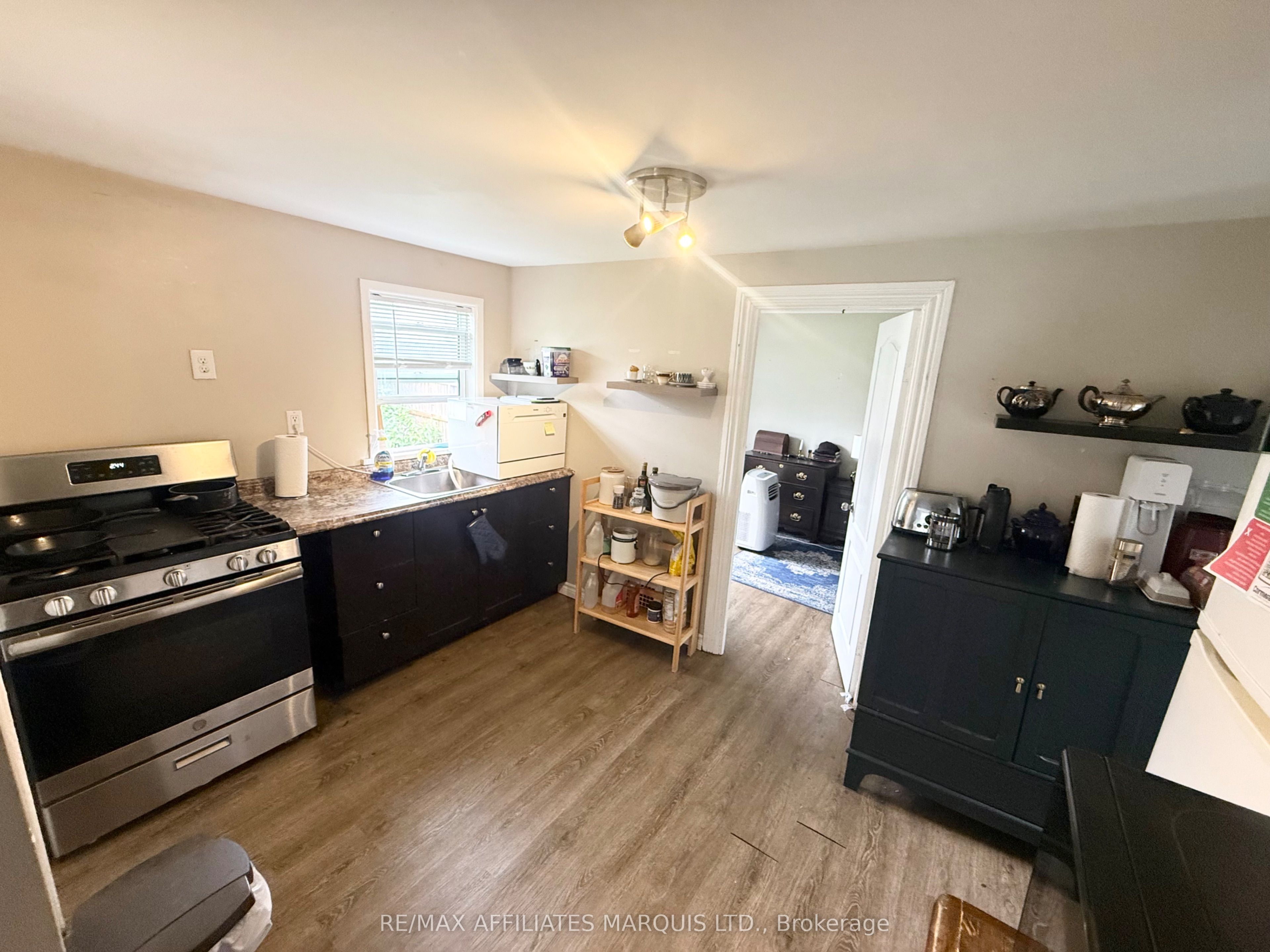 230 - 234 Bedford Street Property Photo 7