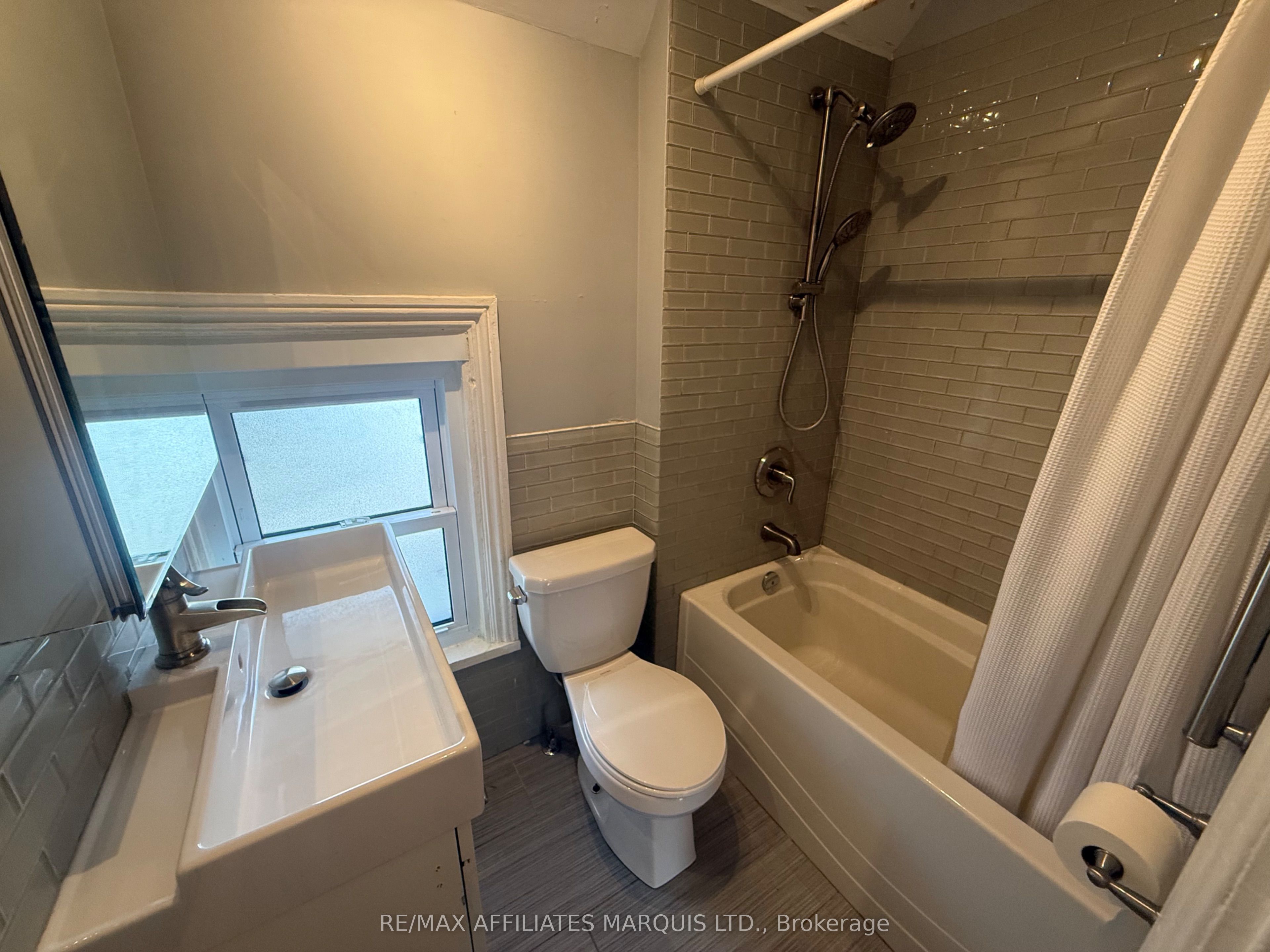 230 - 234 Bedford Street Property Photo 29
