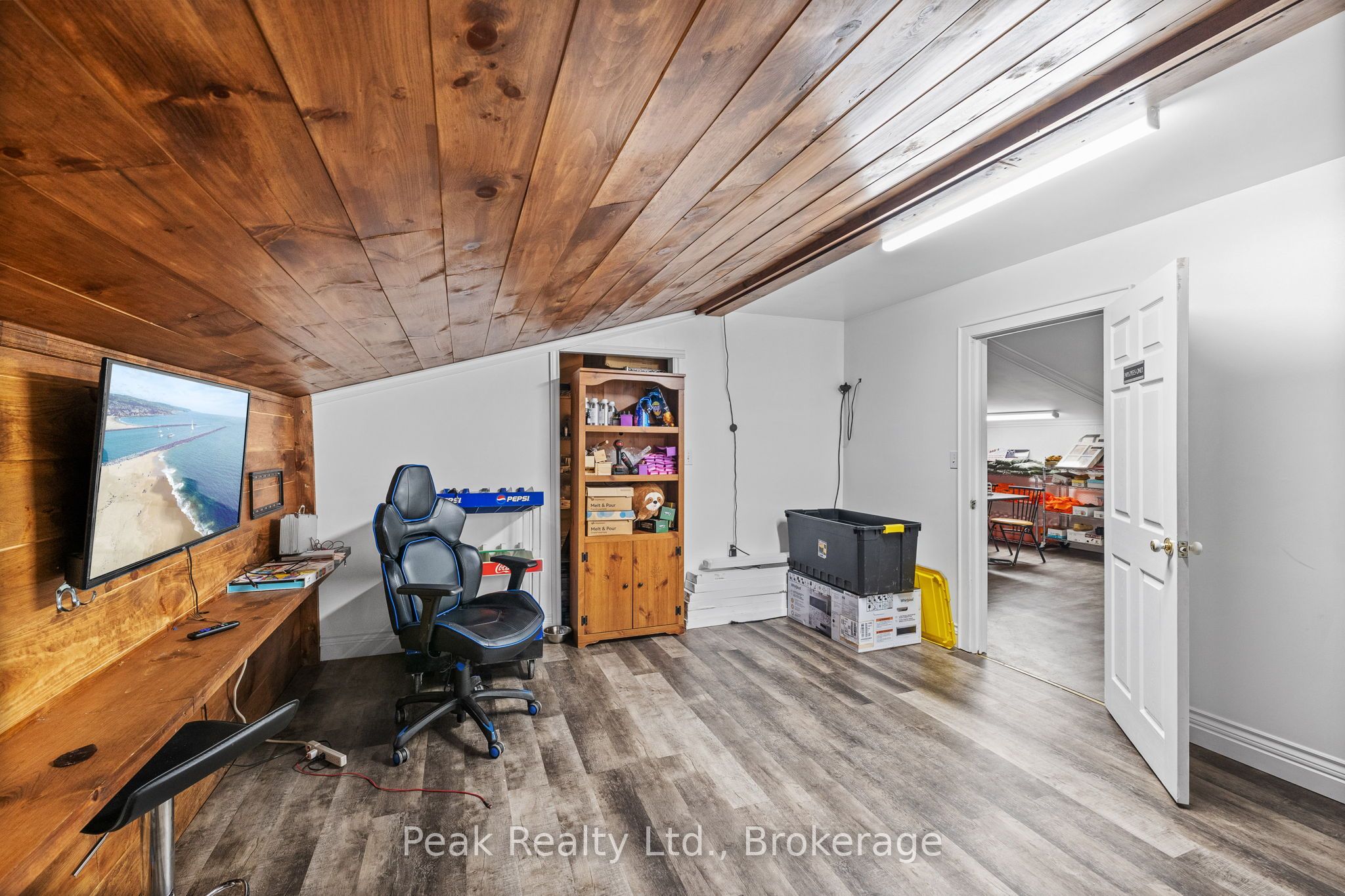 22353 Highway 41 Property Photo 32