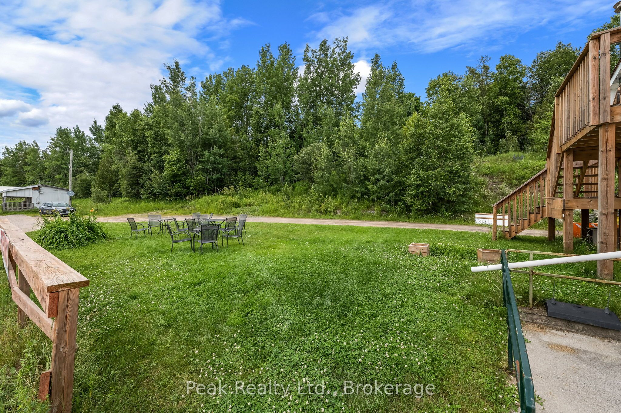 22353 Highway 41 Property Photo 44
