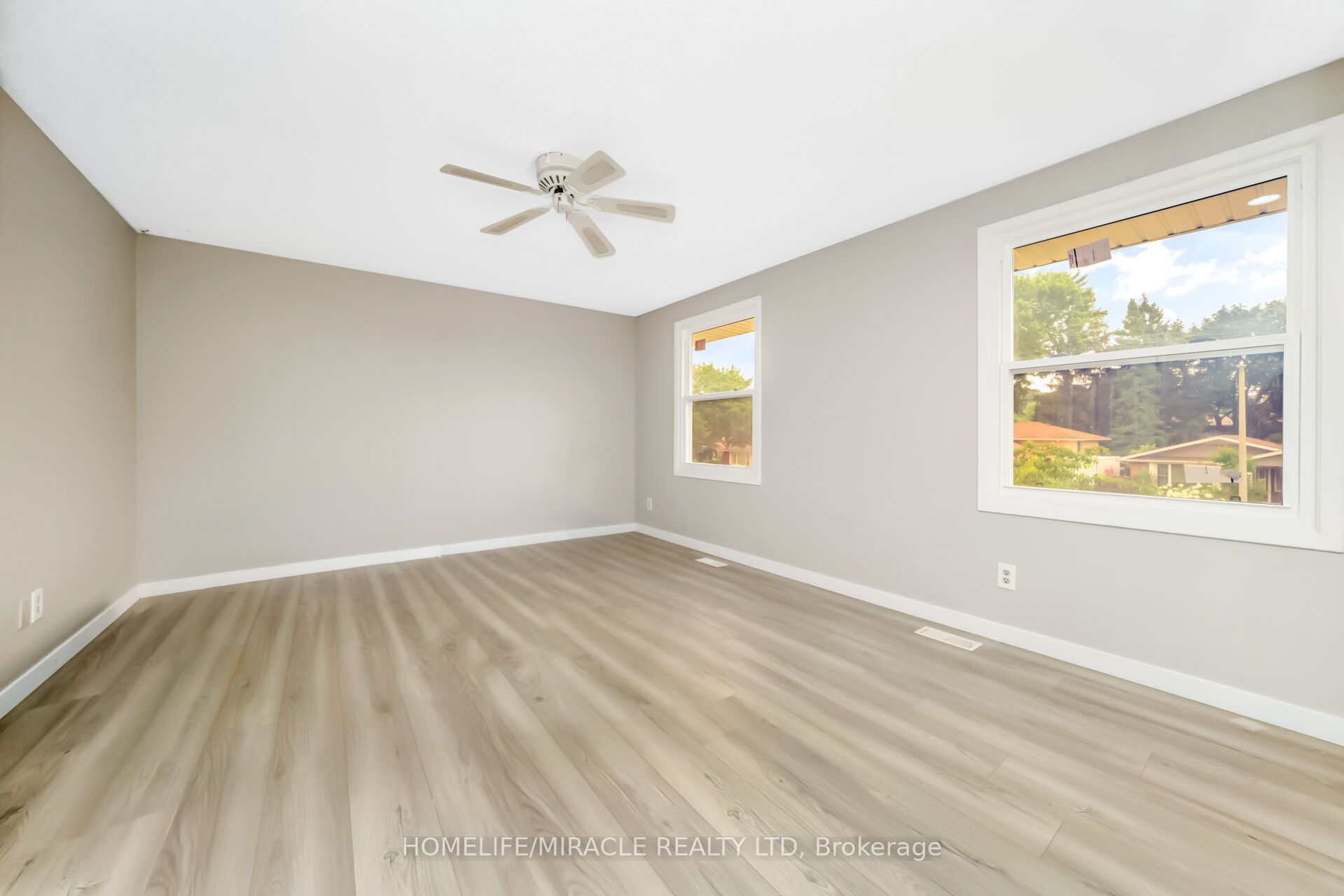 53 Burns Drive Property Photo 5