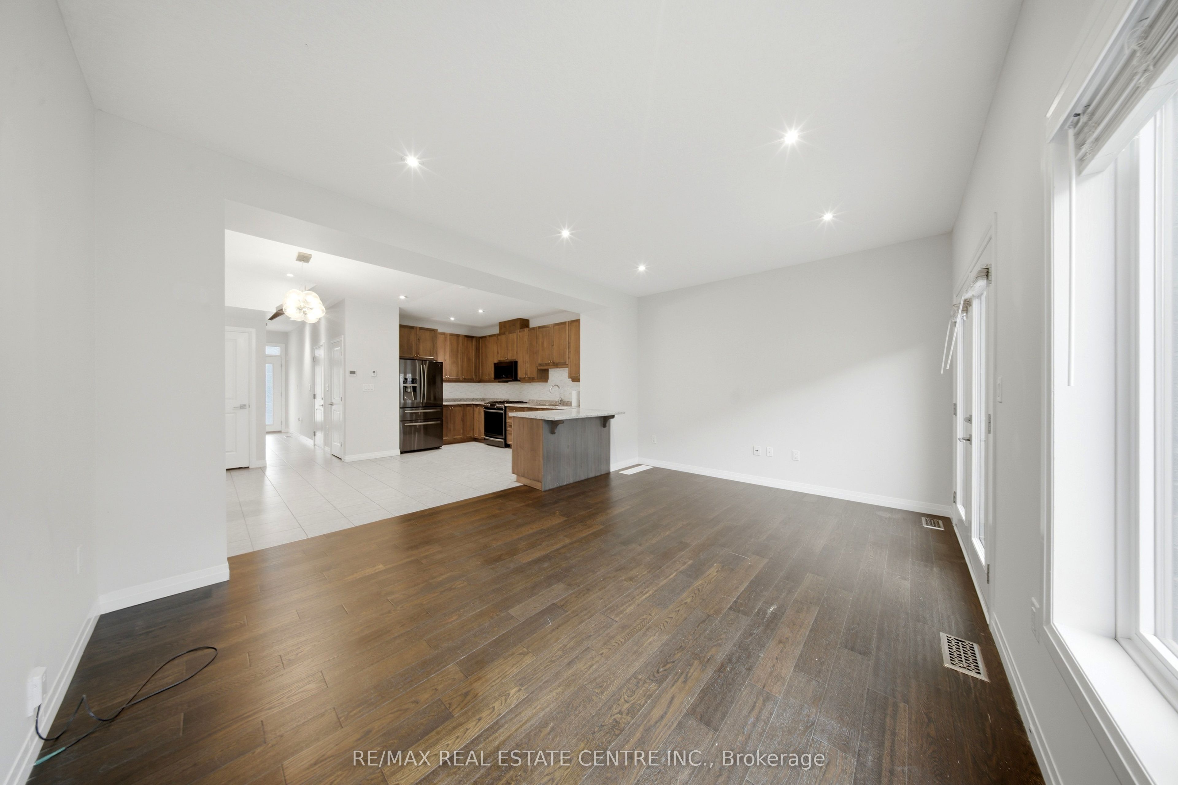 30 Times Square Boulevard 37 Property Photo 15