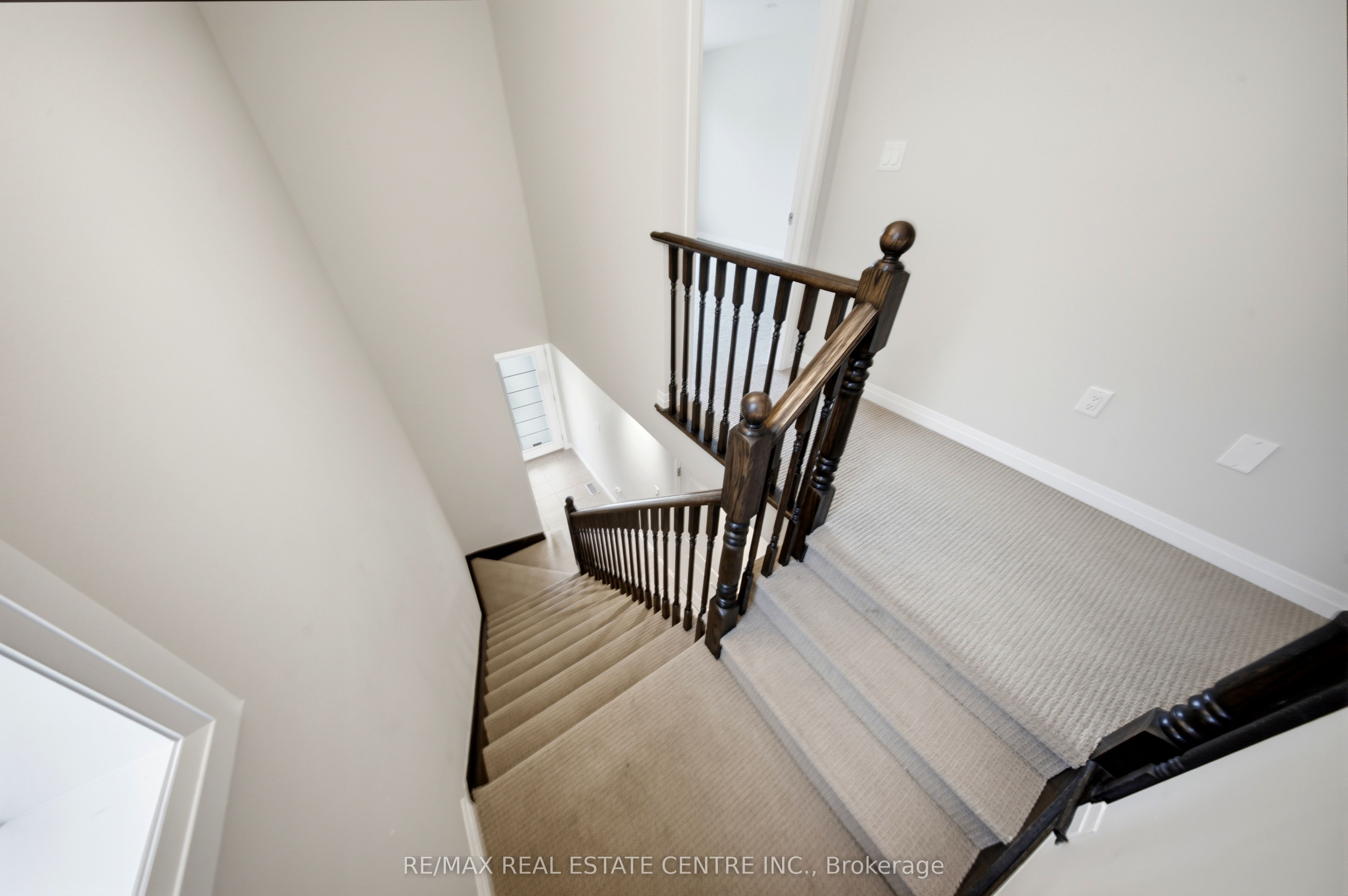 30 Times Square Boulevard 37 Property Photo 27