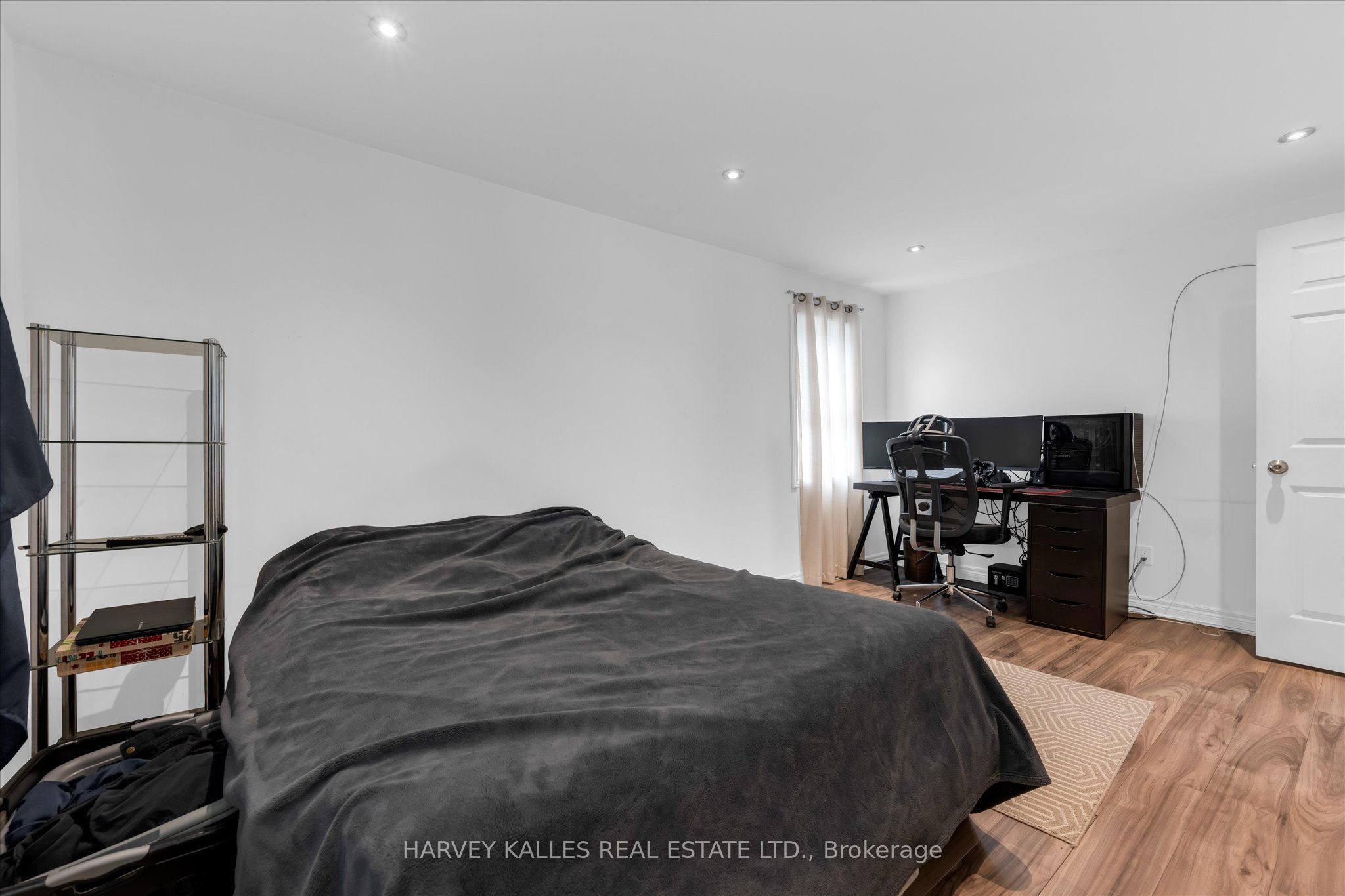 105 Ormond Street N Property Photo 12