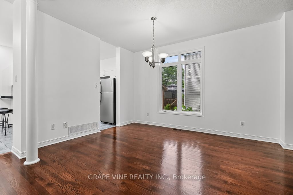 105 Rowallen Place Property Photo 10