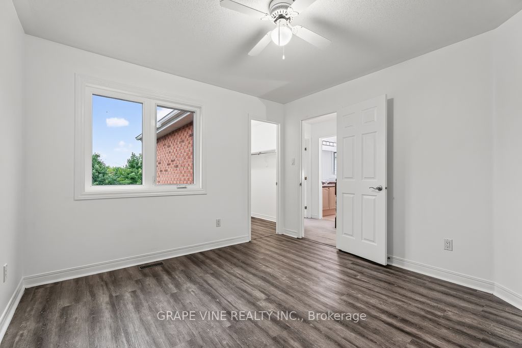 105 Rowallen Place Property Photo 26