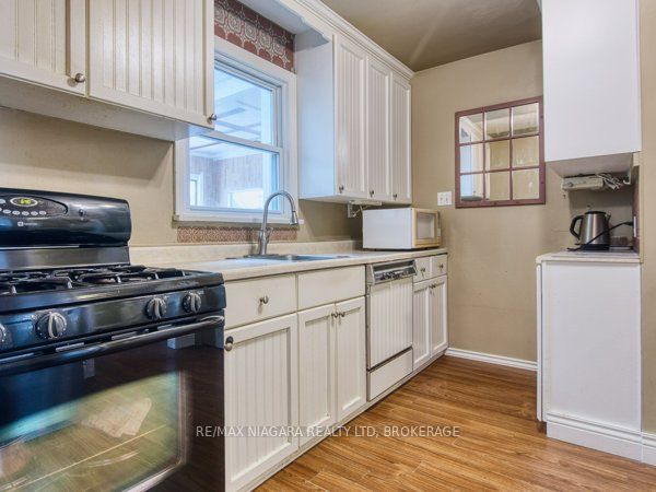 6159 Toby Crescent Property Photo 15
