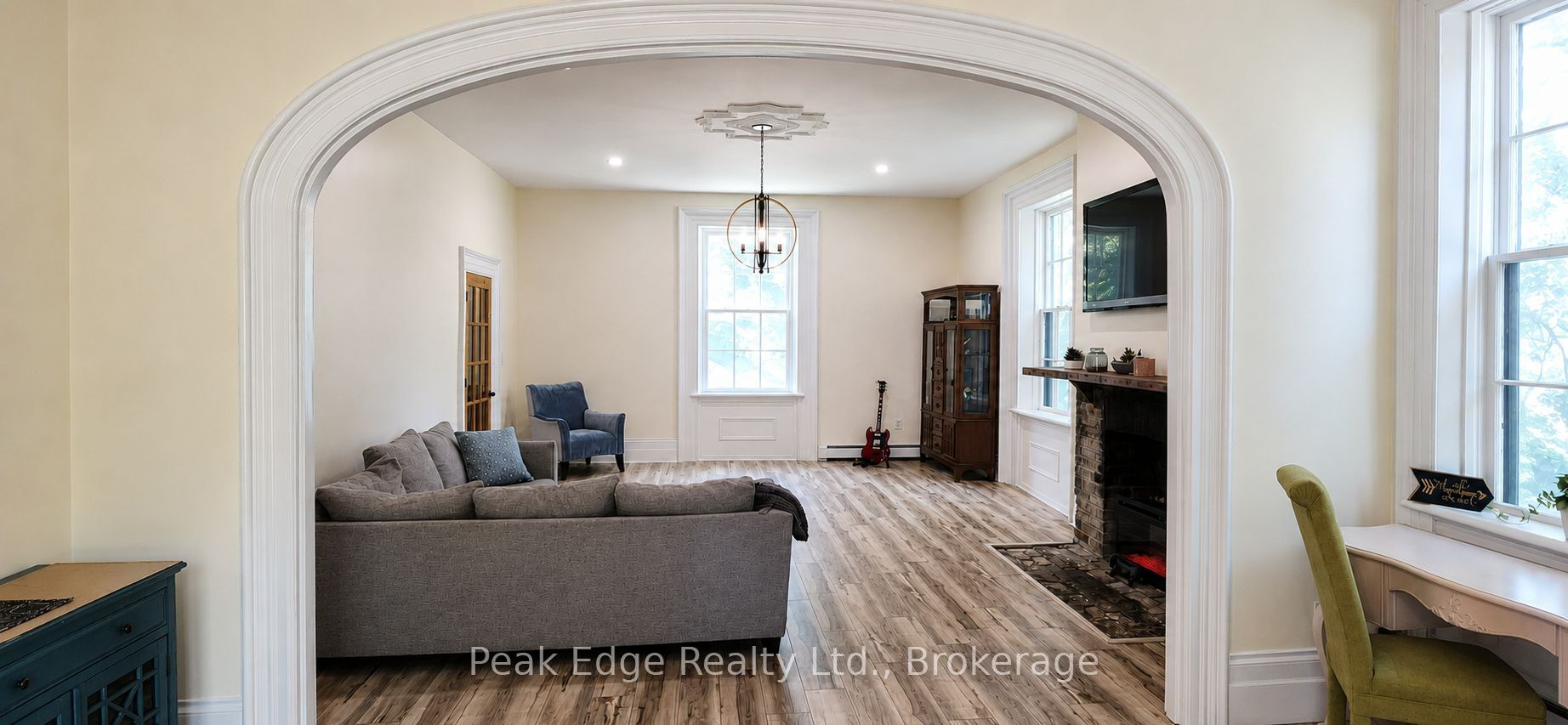4 George Street Property Photo 5