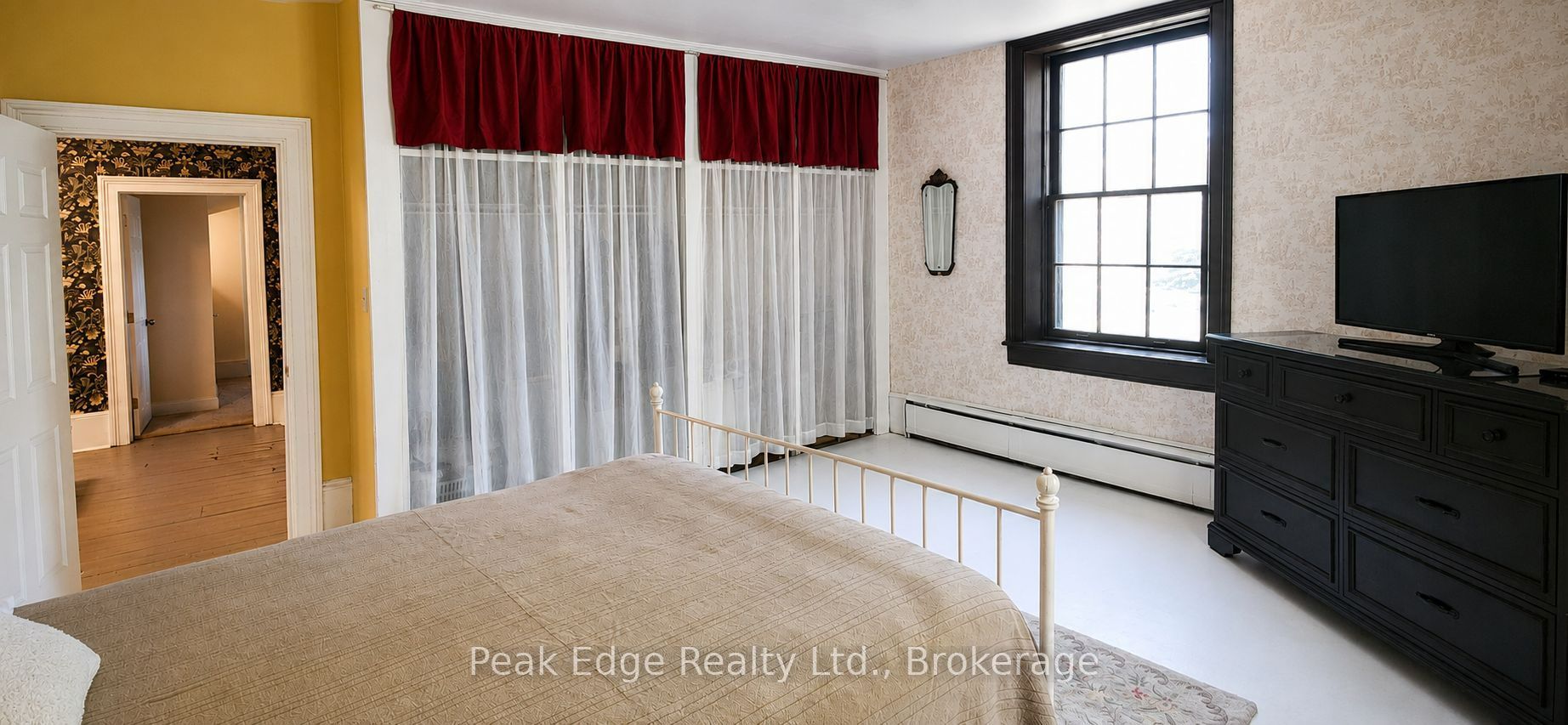 4 George Street Property Photo 18