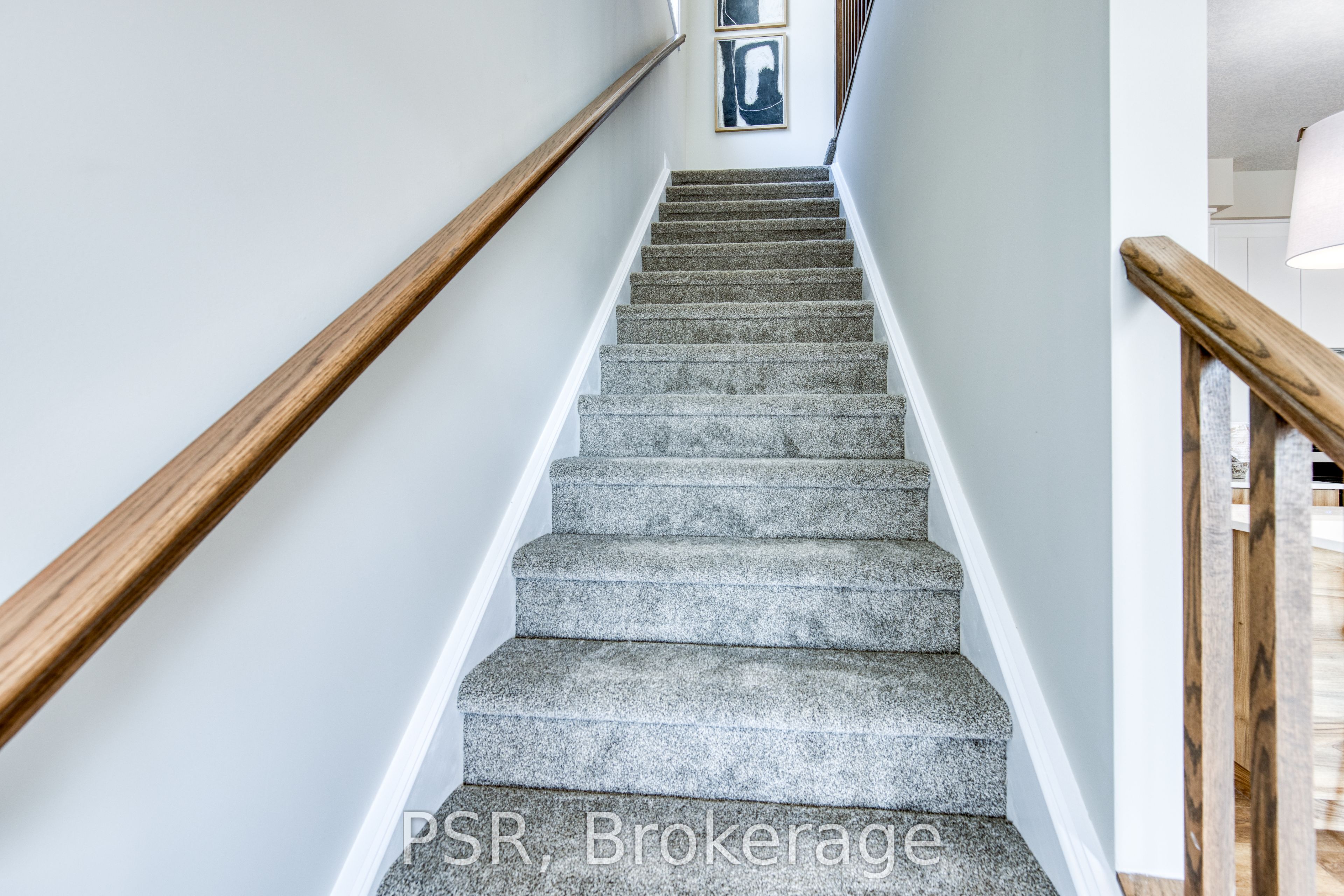 93 Rivergreen Crescent Property Photo 14