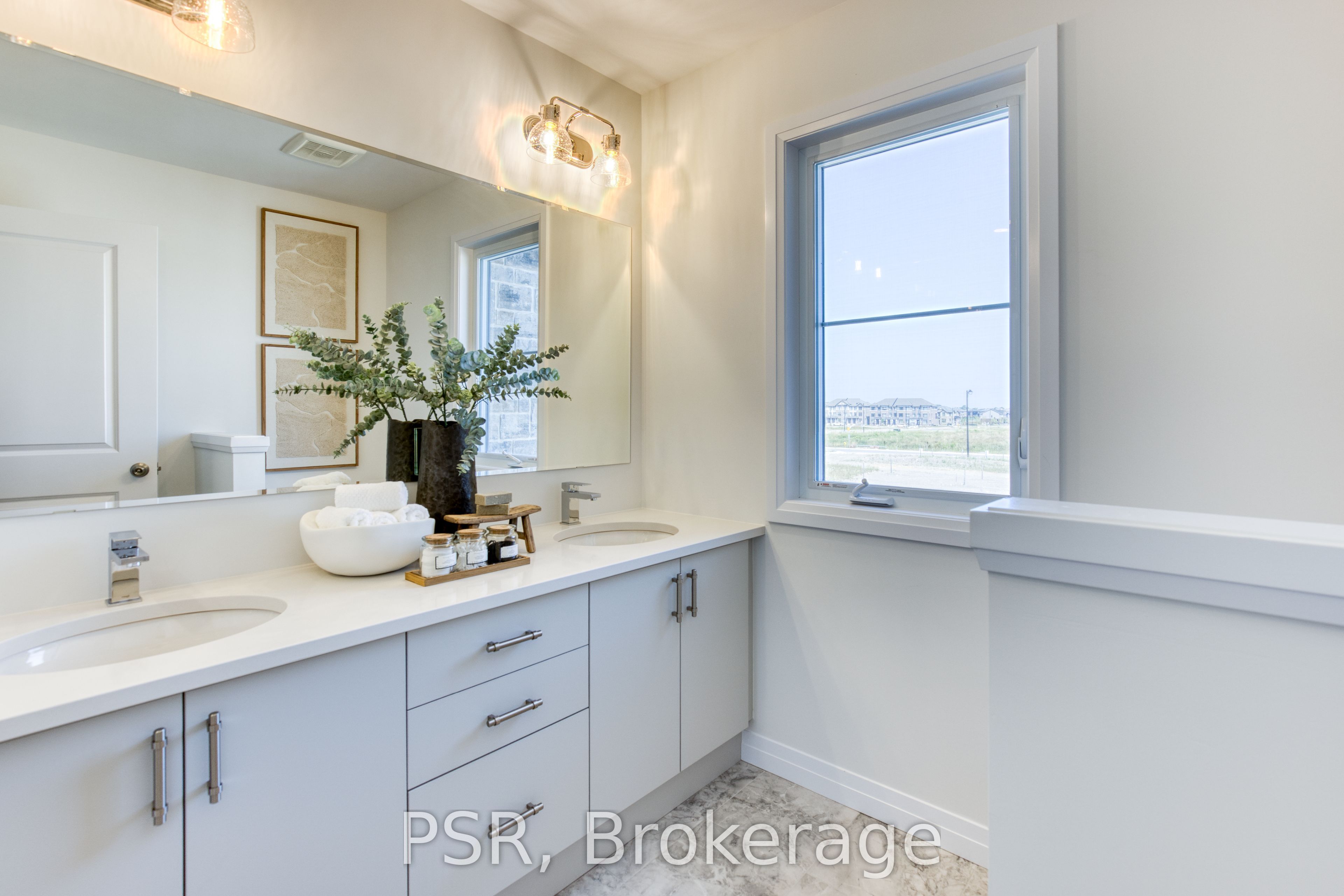 93 Rivergreen Crescent Property Photo 20