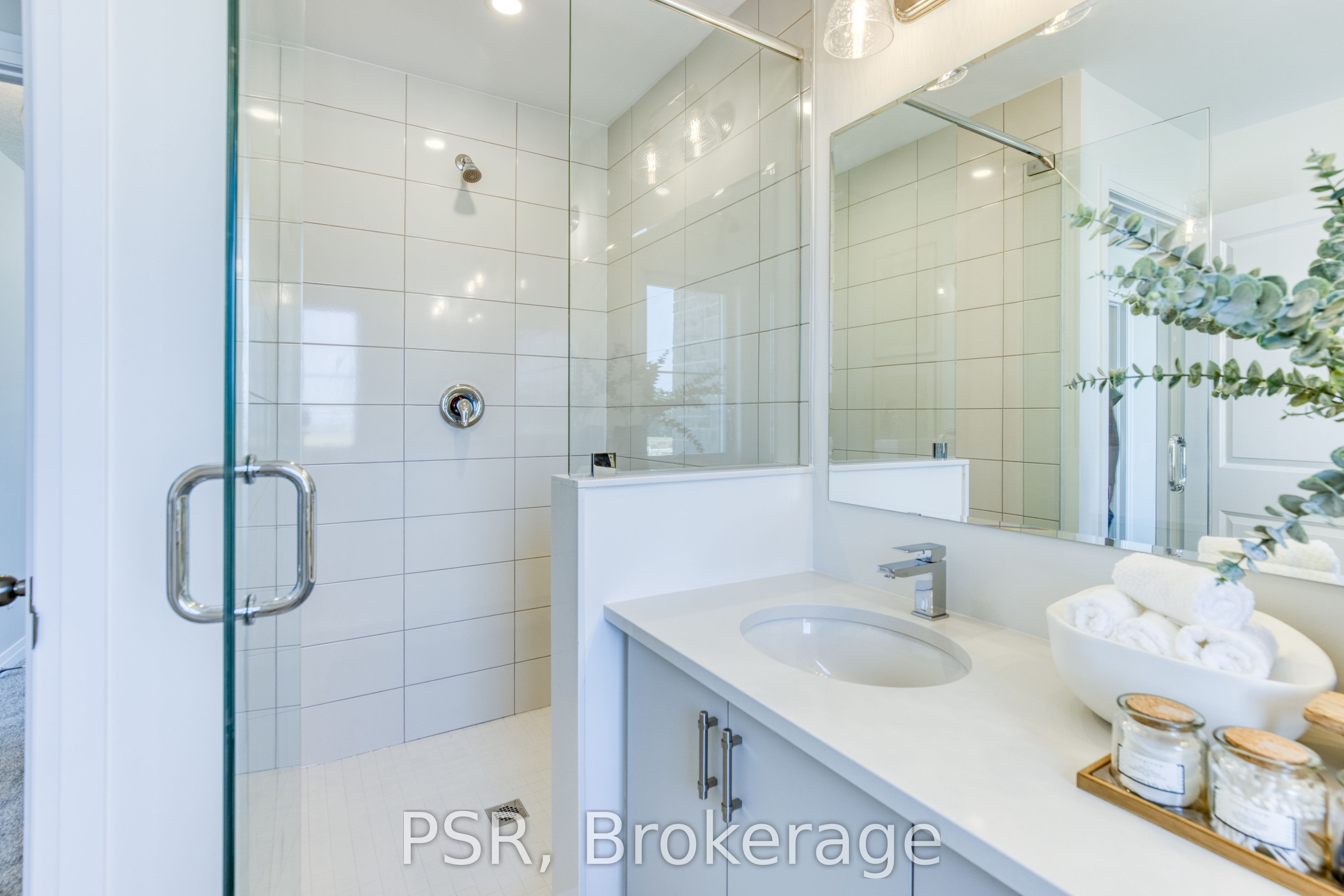 93 Rivergreen Crescent Property Photo 21