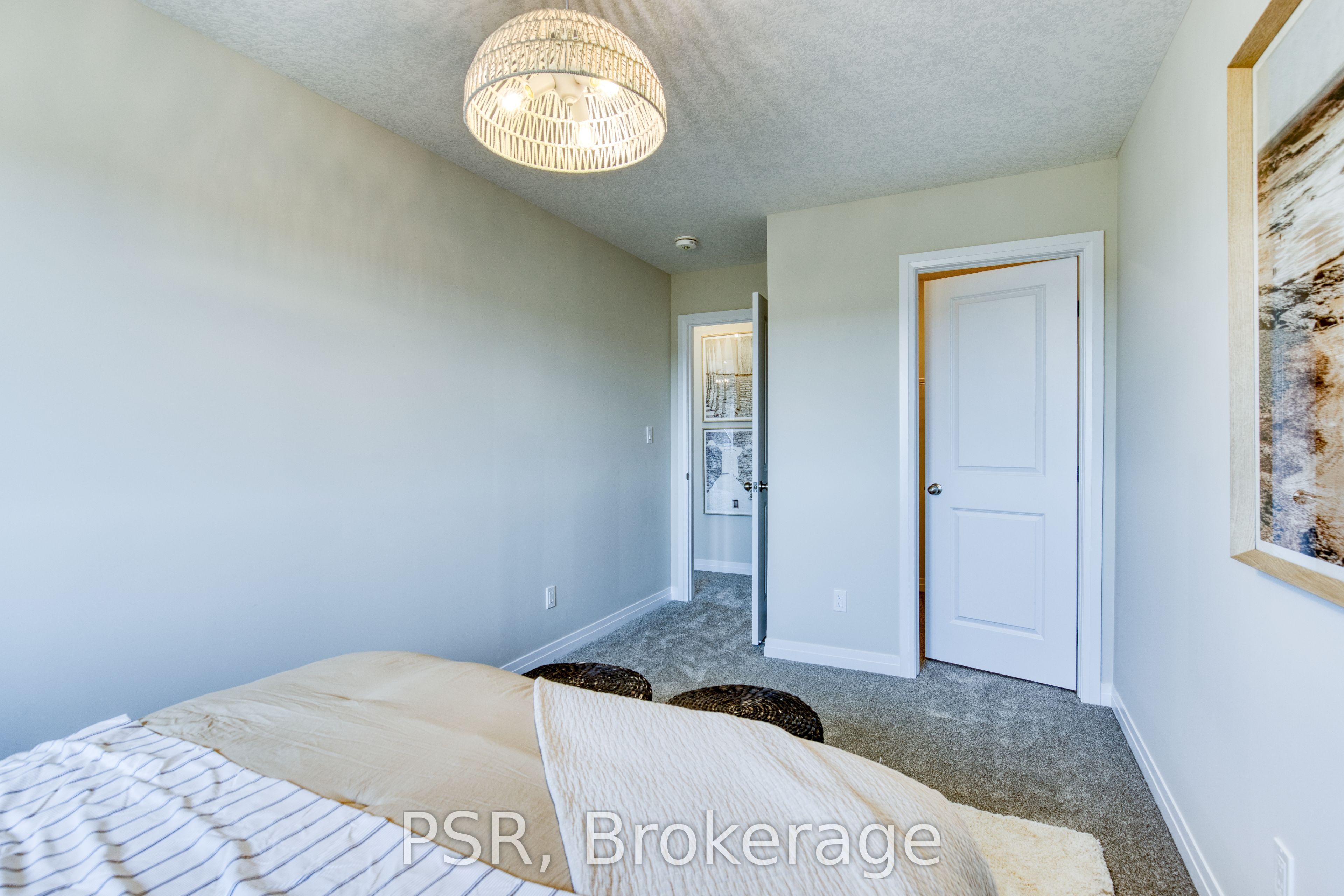 93 Rivergreen Crescent Property Photo 25