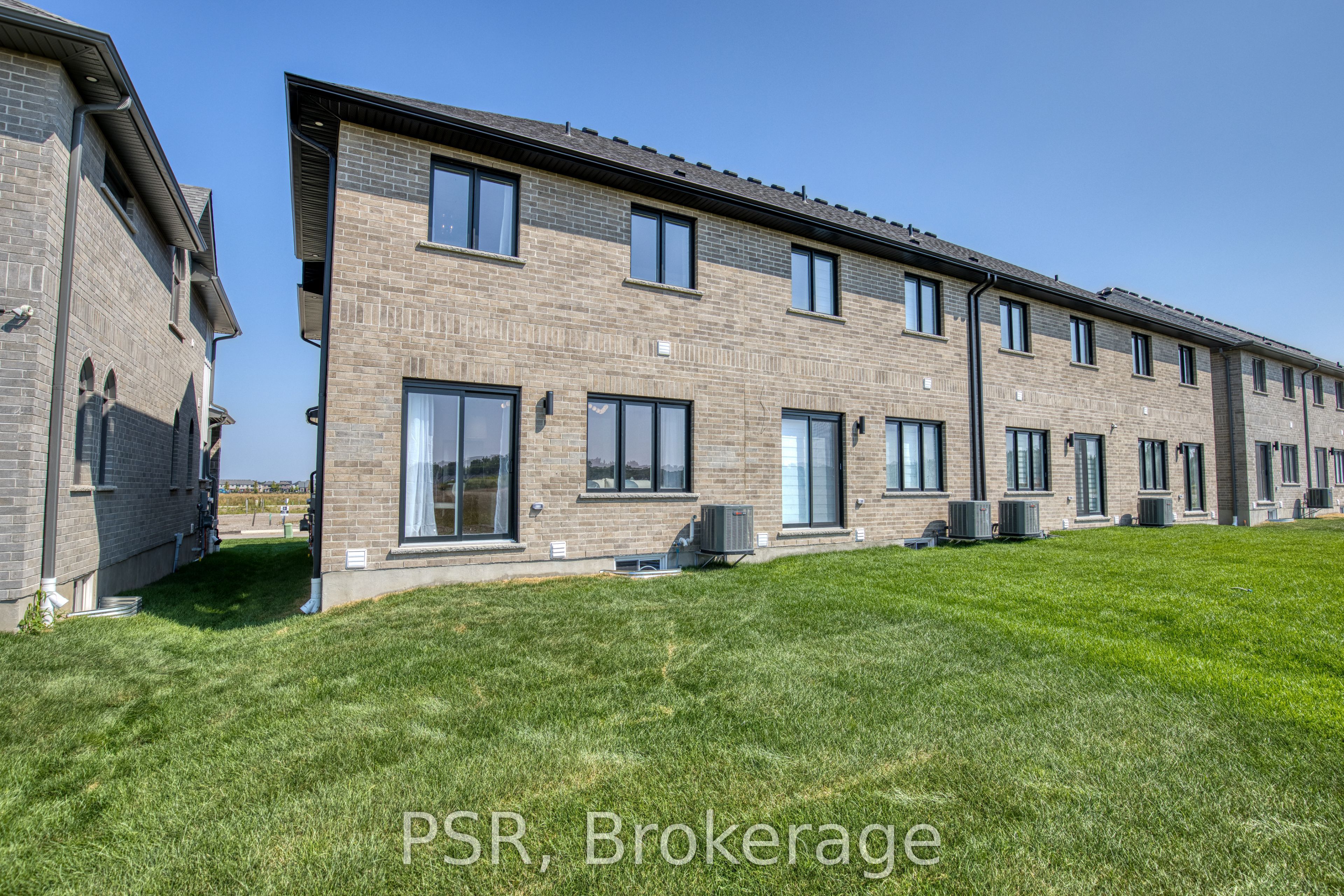 93 Rivergreen Crescent Property Photo 31