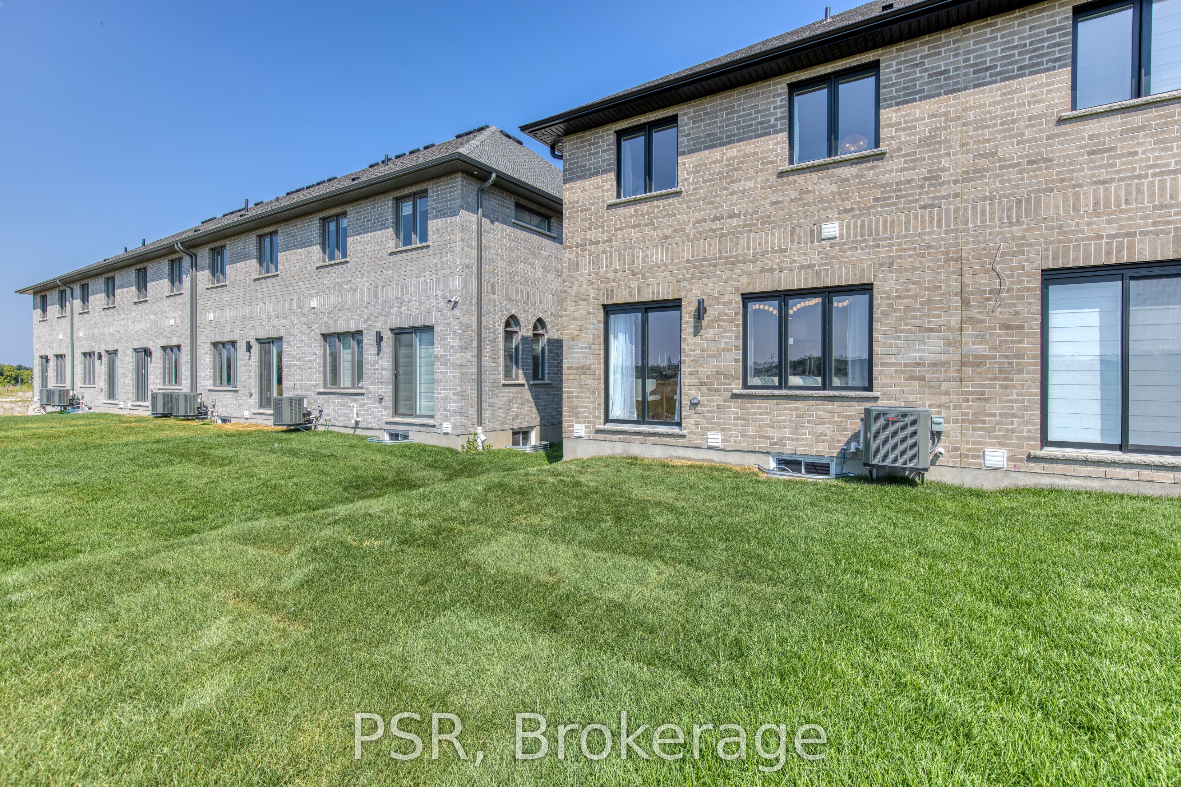93 Rivergreen Crescent Property Photo 32