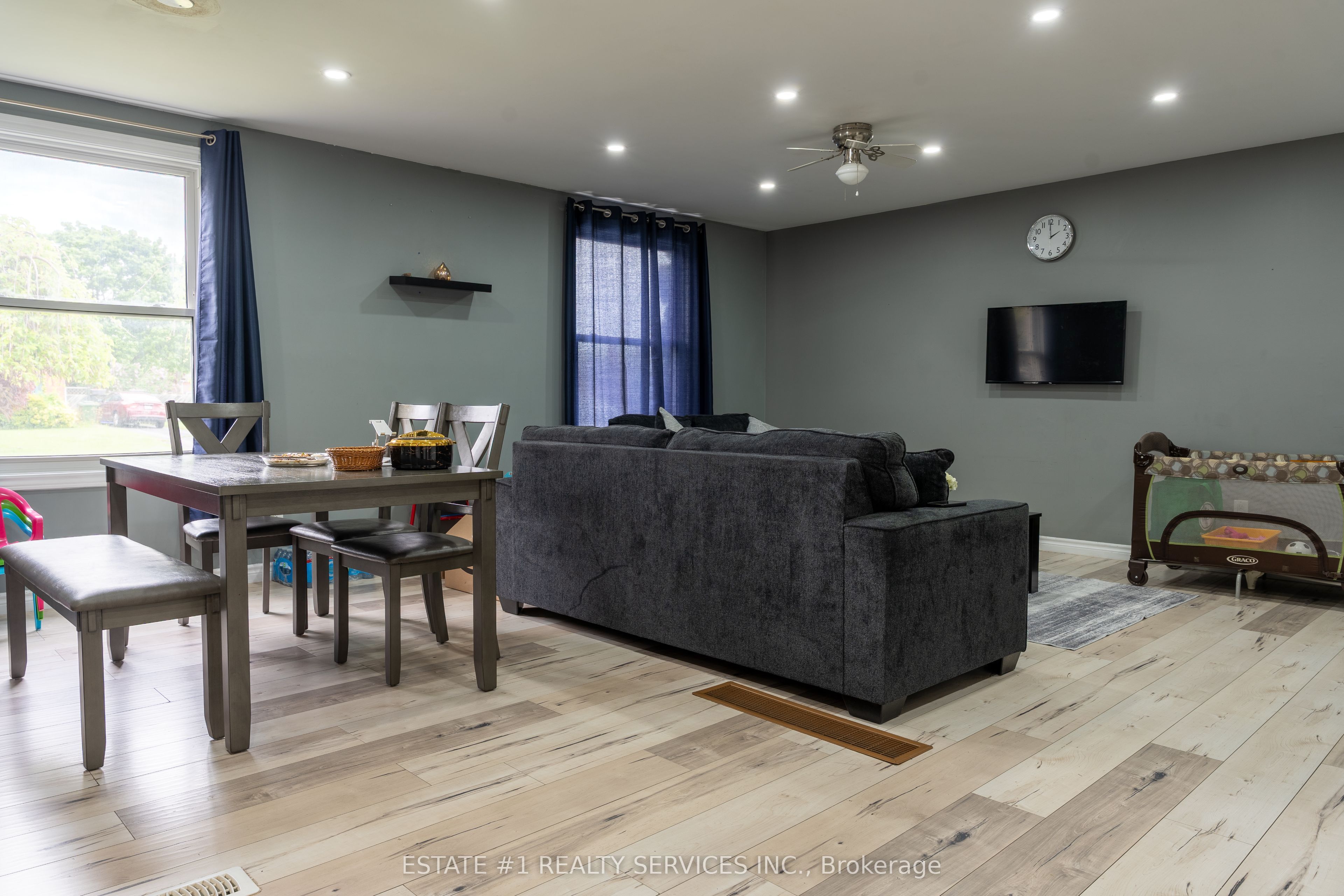 43 Dyer Street Property Photo 10