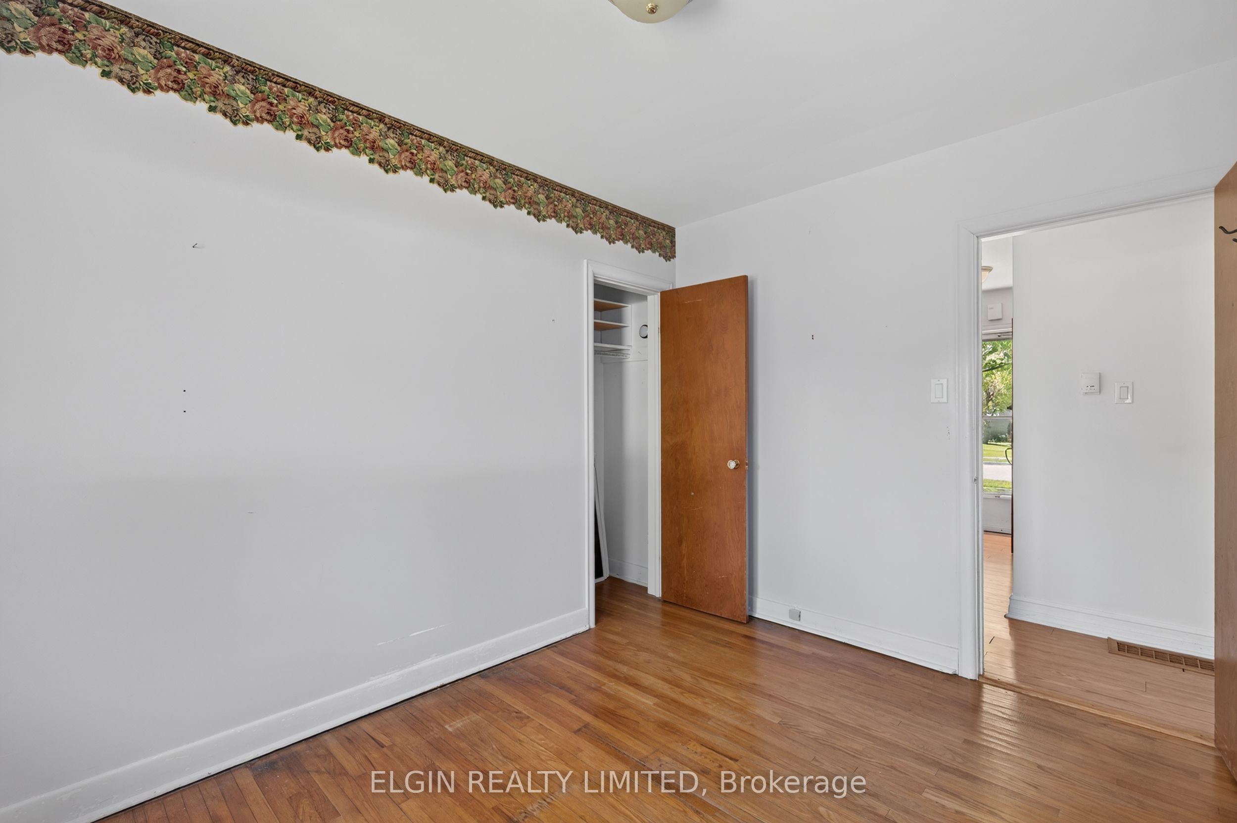 90 Dunkirk Drive Property Photo 11