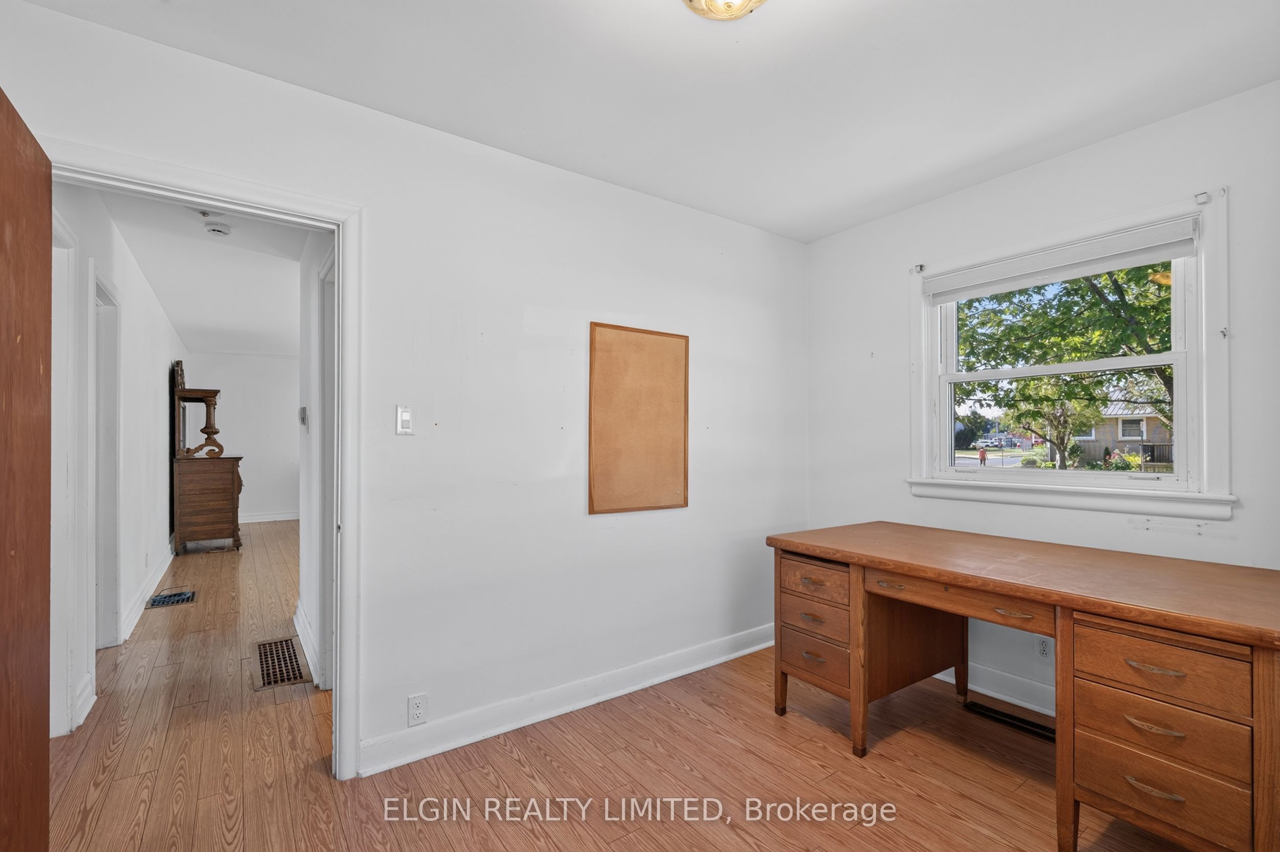 90 Dunkirk Drive Property Photo 13