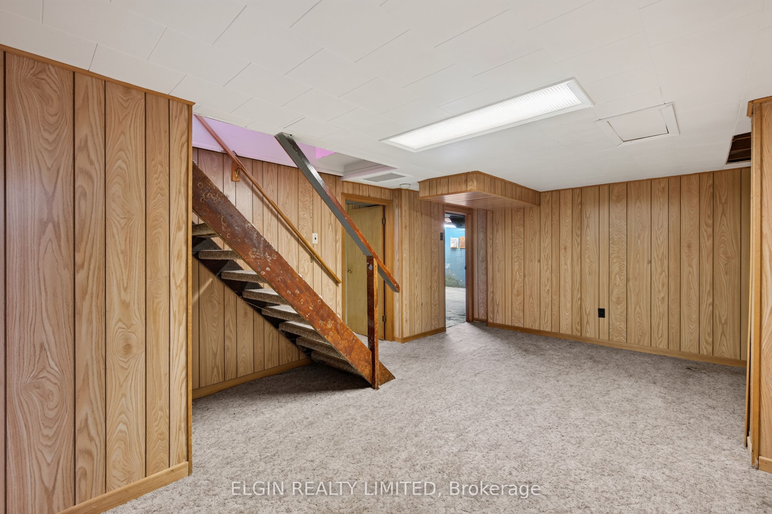 90 Dunkirk Drive Property Photo 21