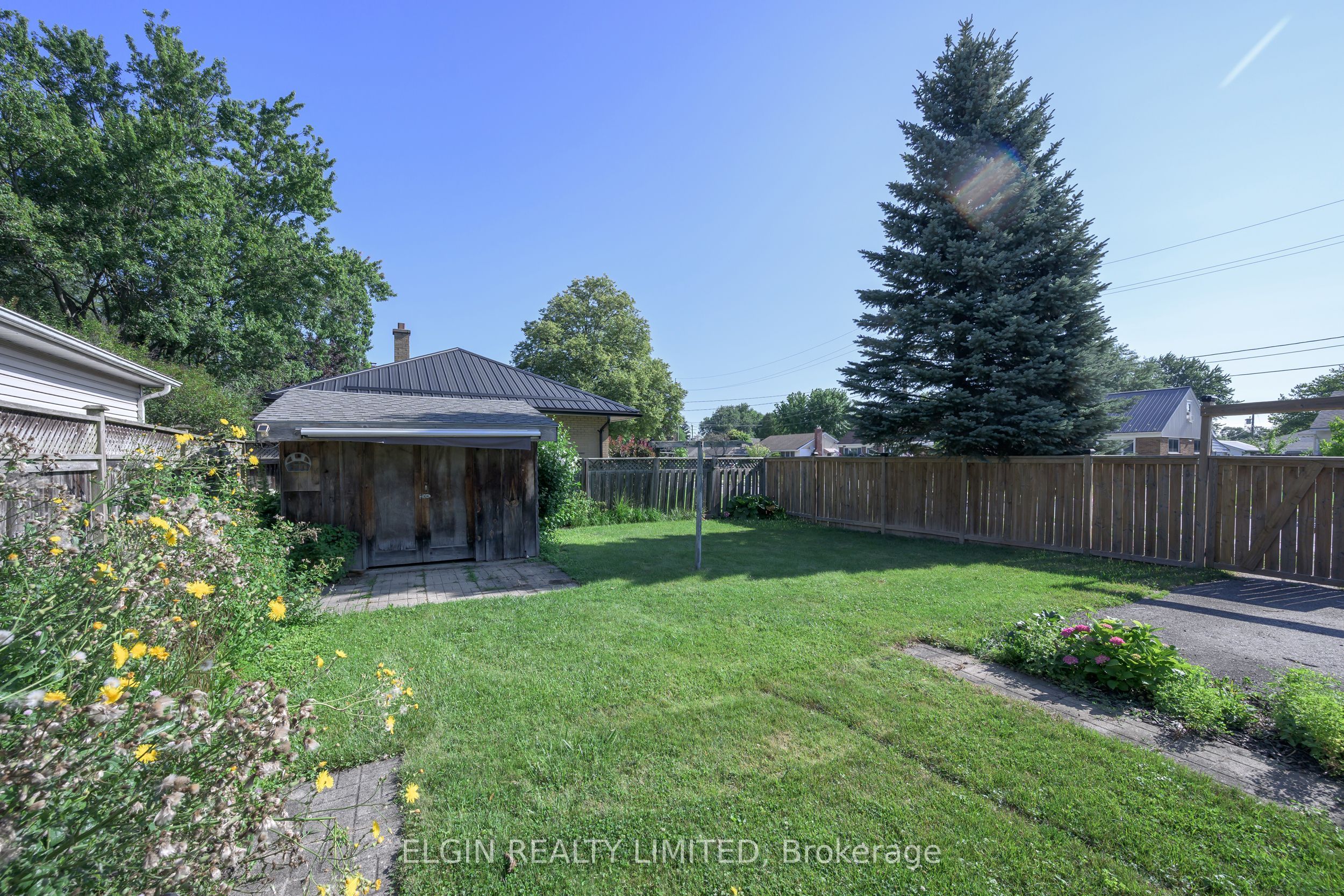 90 Dunkirk Drive Property Photo 31