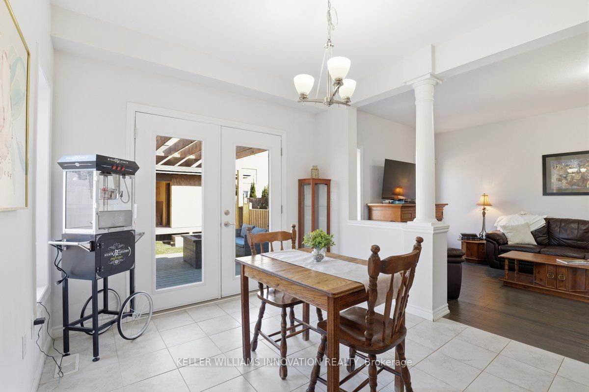 18 Vic Chambers Place Property Photo 5