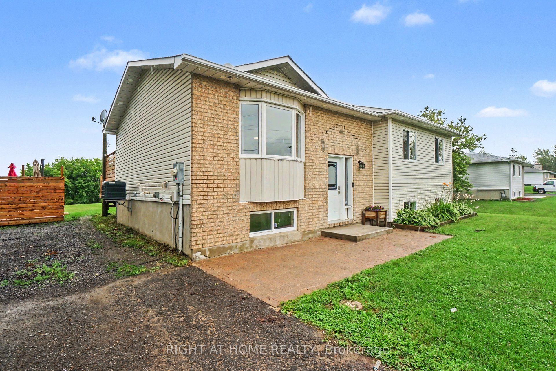 3320 Gendron Road Property Photo 3