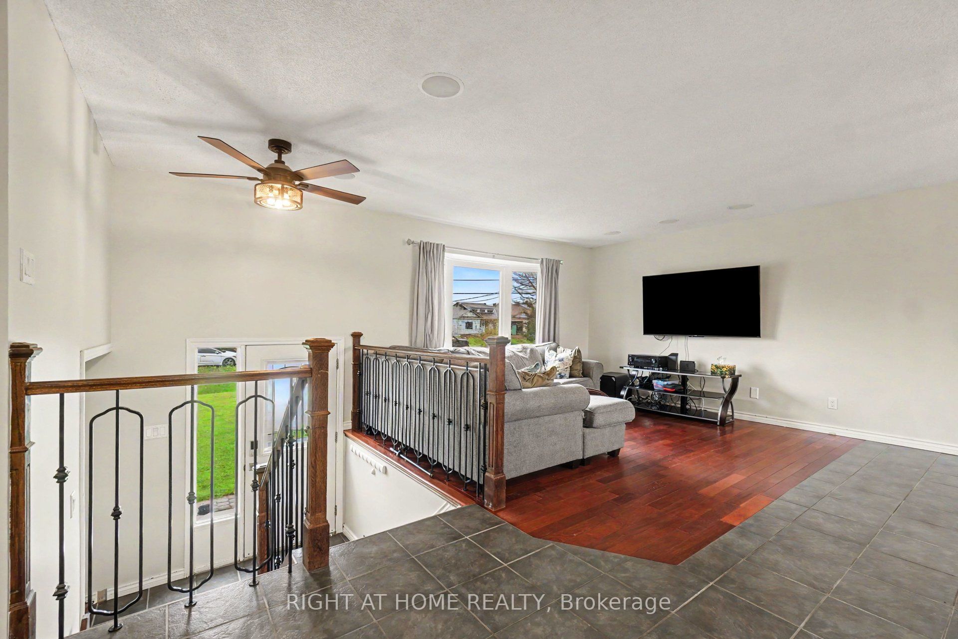 3320 Gendron Road Property Photo 5