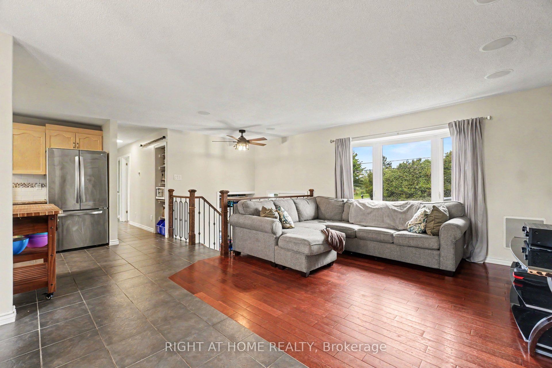 3320 Gendron Road Property Photo 7