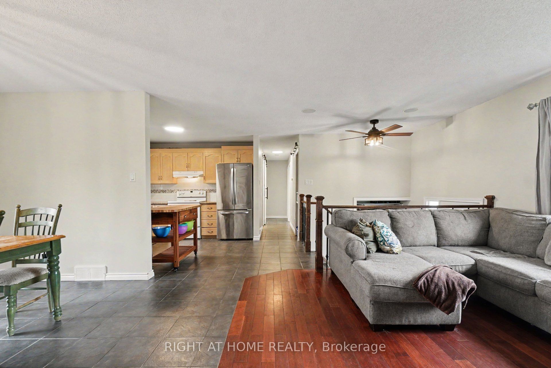 3320 Gendron Road Property Photo 10