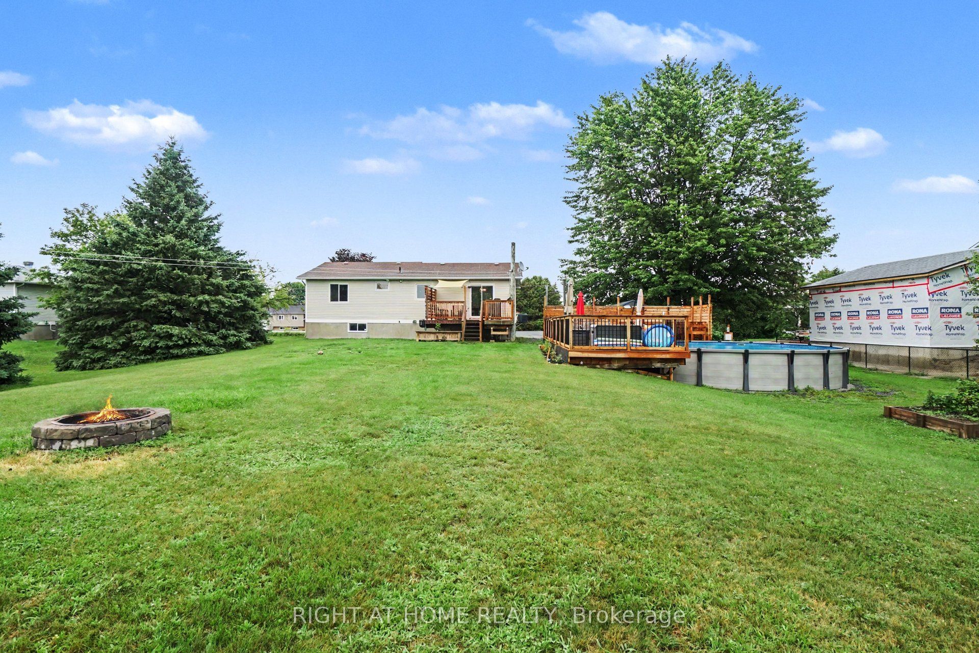 3320 Gendron Road Property Photo 28