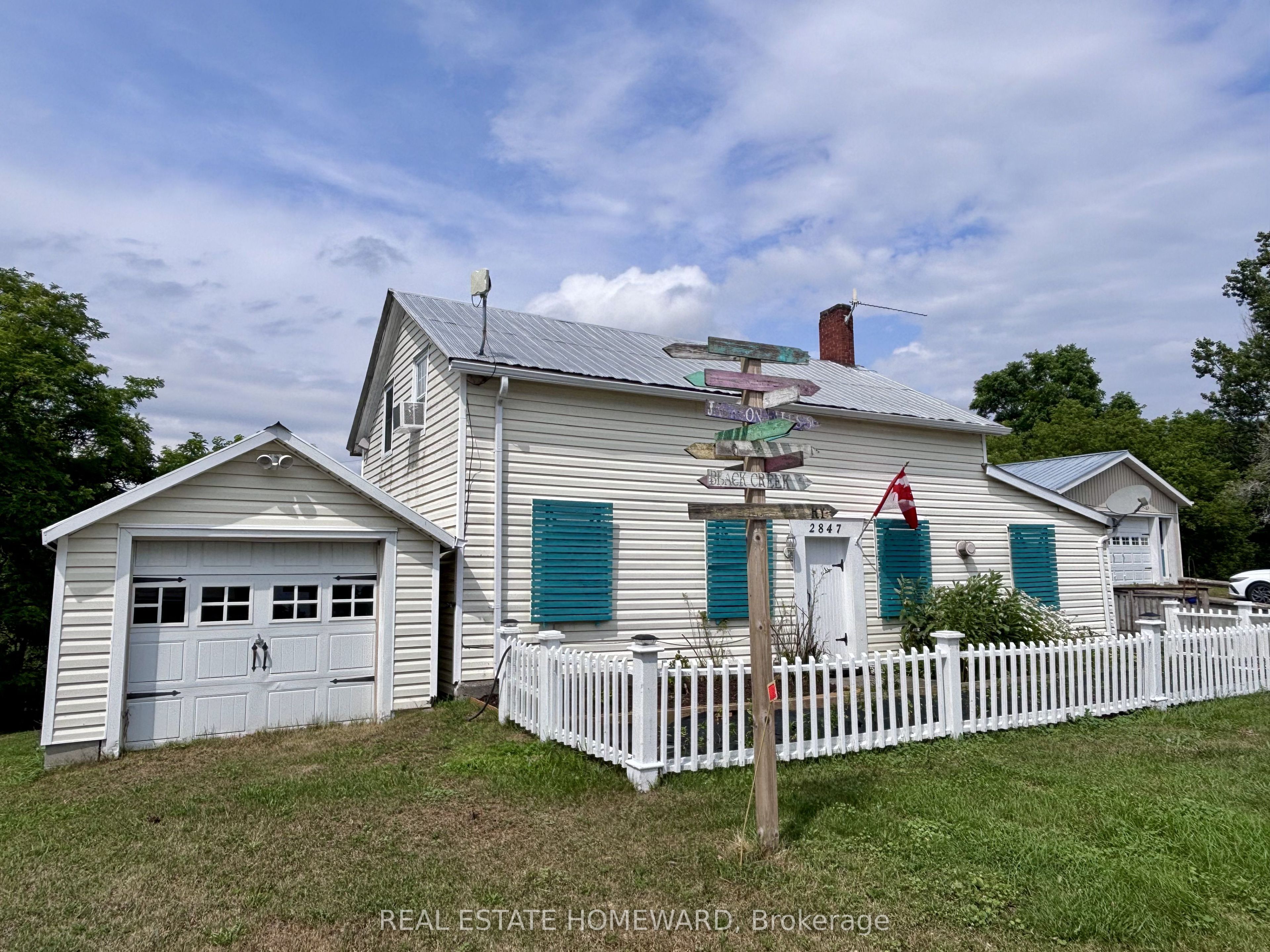 2847 County Rd 10 Road Property Photo 2