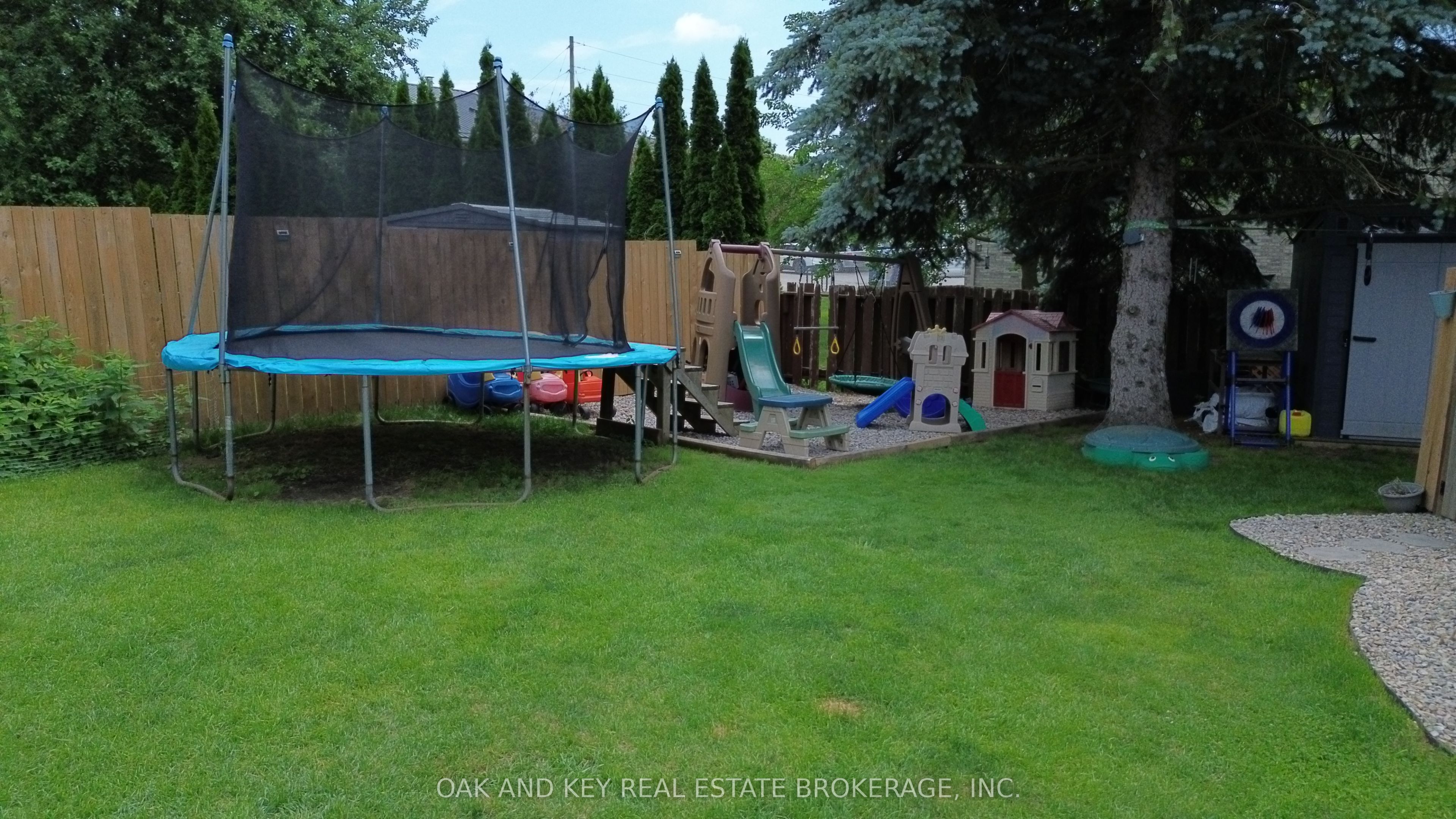 26 Sinclair Avenue Property Photo 26