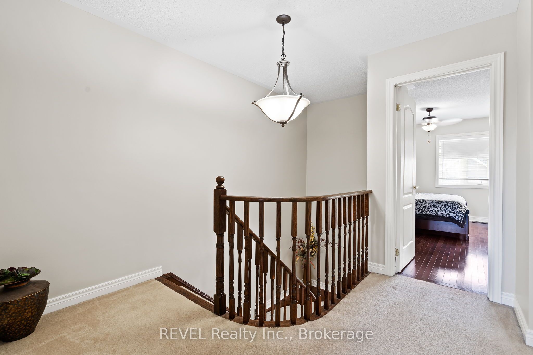 25 Colonel Lyall Street Property Photo 12